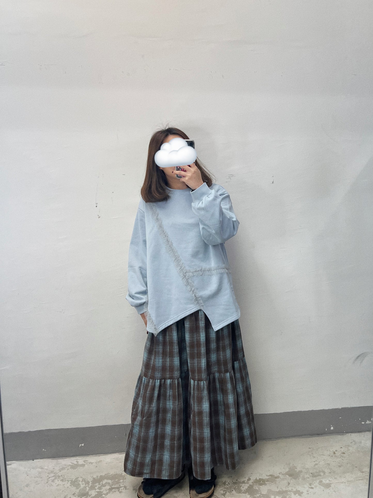 【SALE】紗紗ruffle邊衛衣|灰白 杏