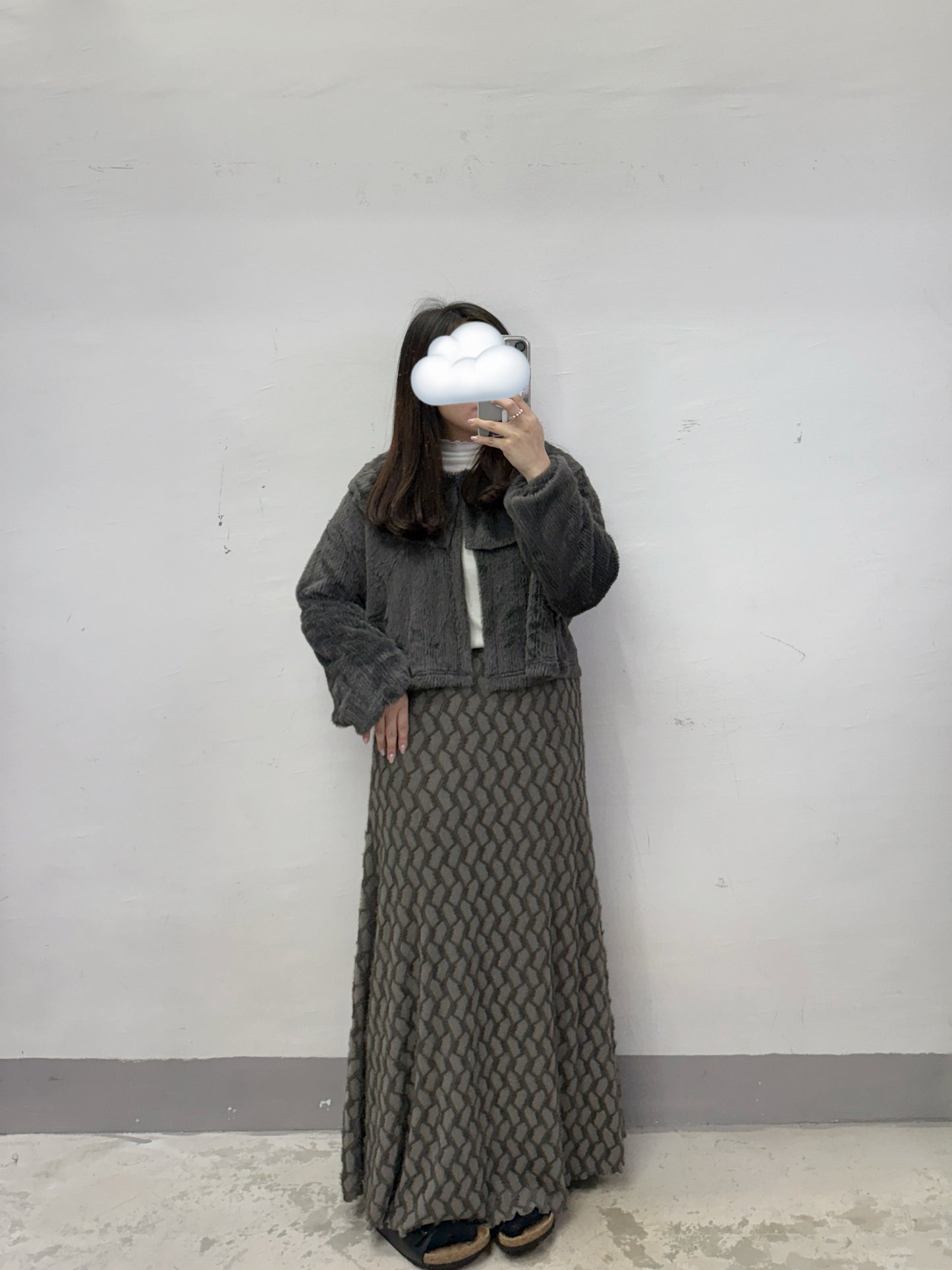 【SALE】荷葉領毛毛外襯丨白 灰