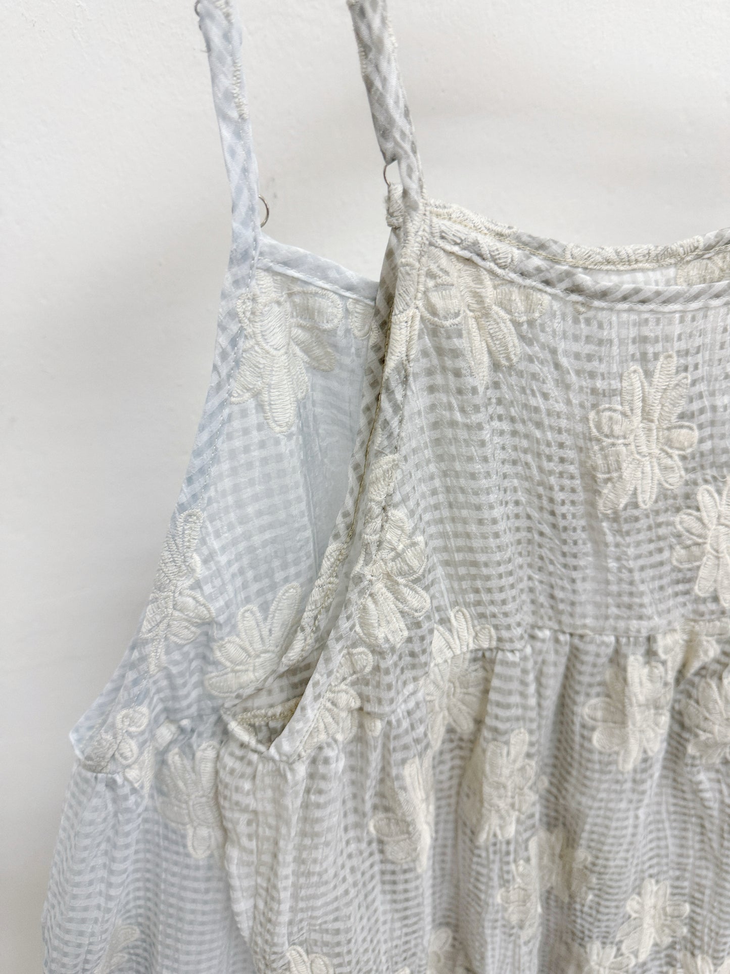【SALE】格紋拼刺繡花紋半透中長外搭丨2 col