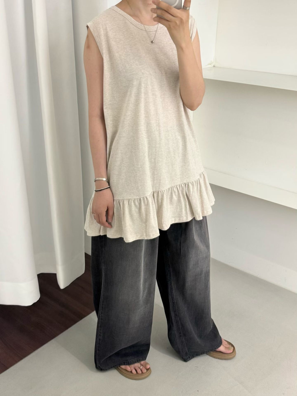 下擺ruffle內搭背心丨4 col