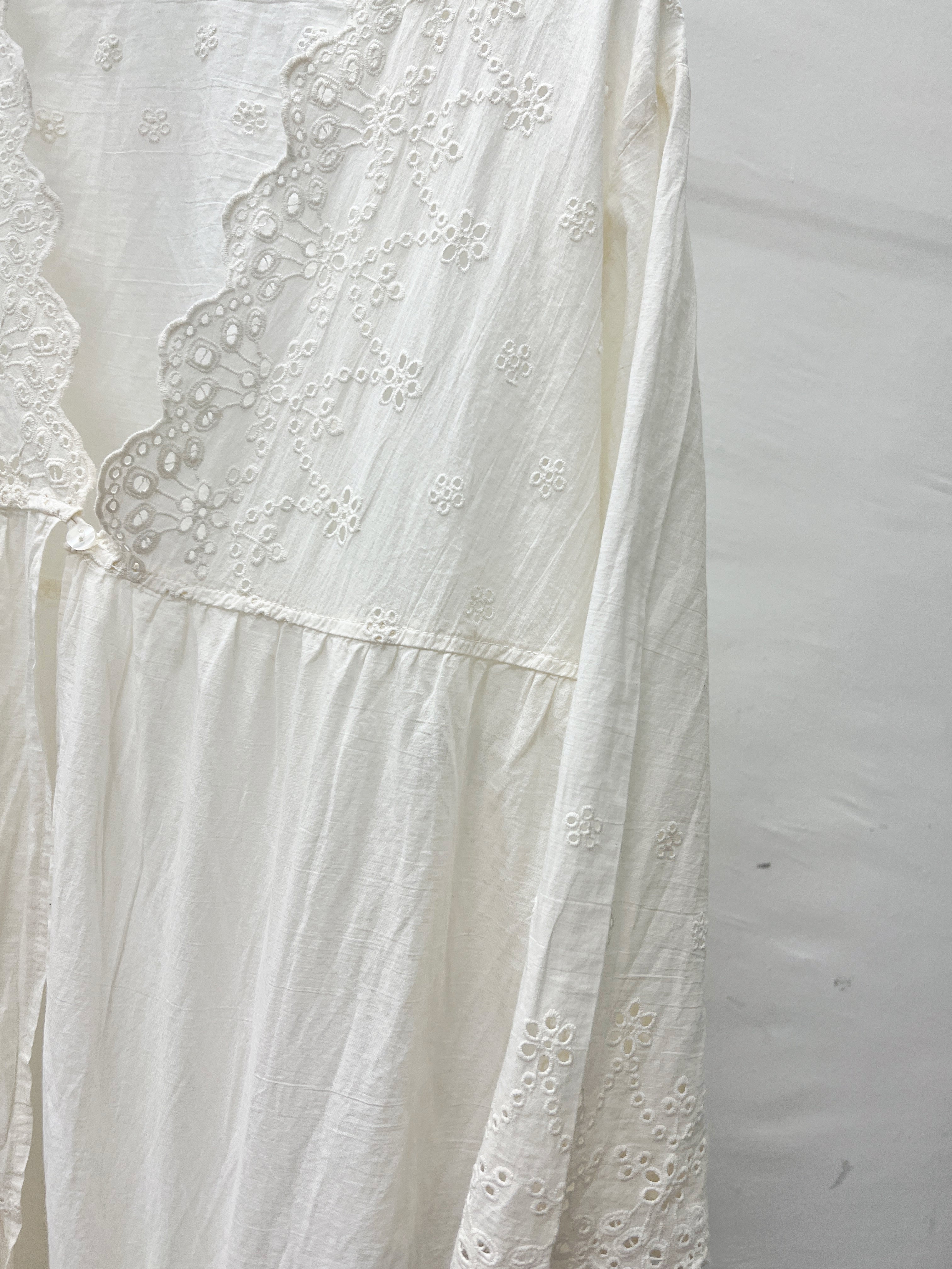 【SALE】v領通花外襯|2 col
