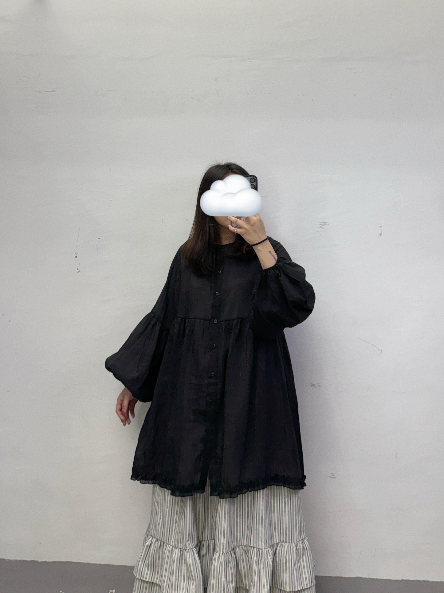 【SALE】下擺ruffle邊中長半透top丨啡