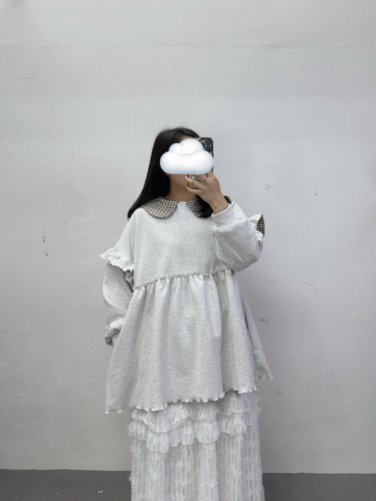 【SALE】拼格娃娃領ruffle top(有側袋)丨灰白