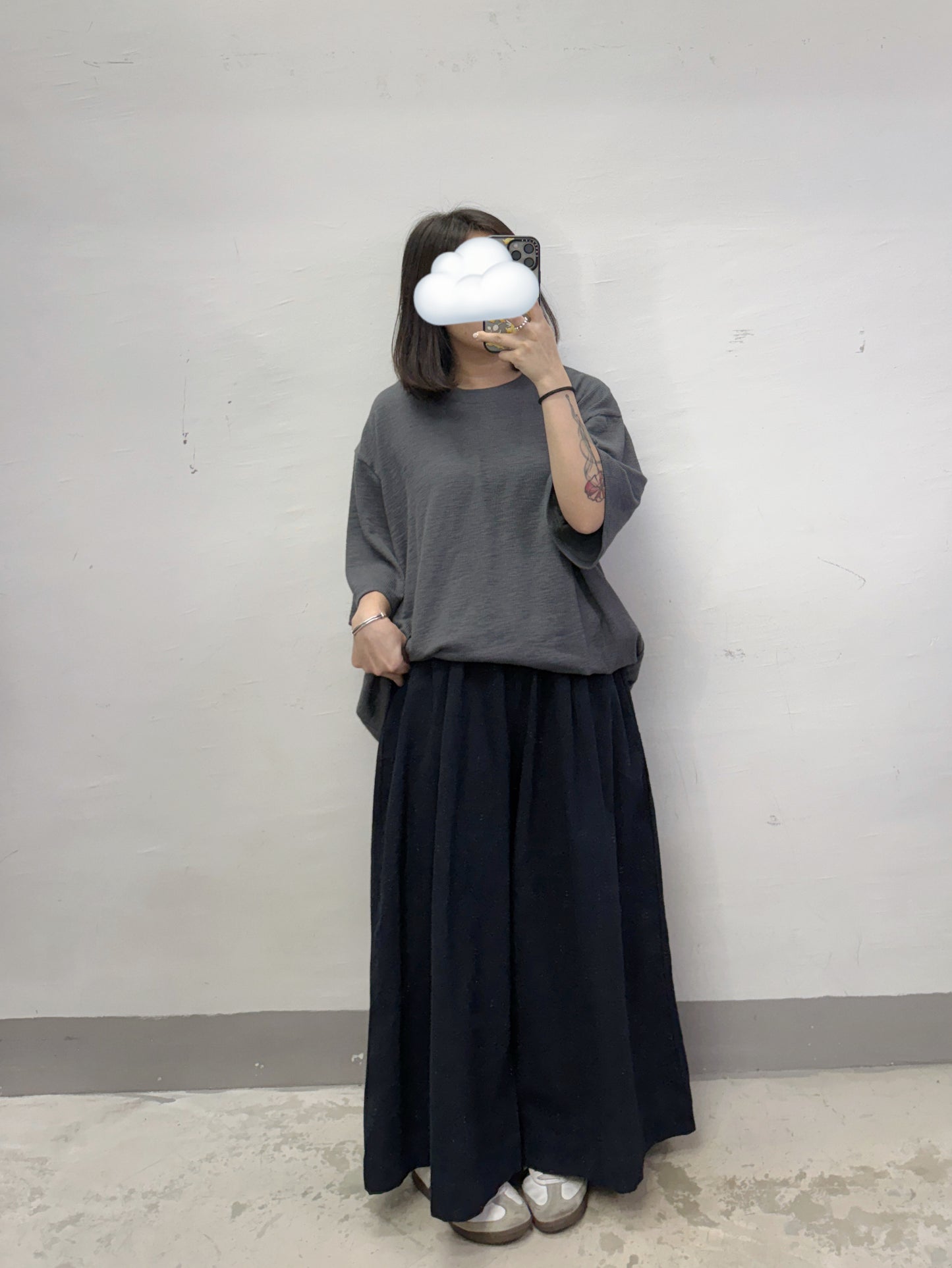 質感暗紋闊裙褲