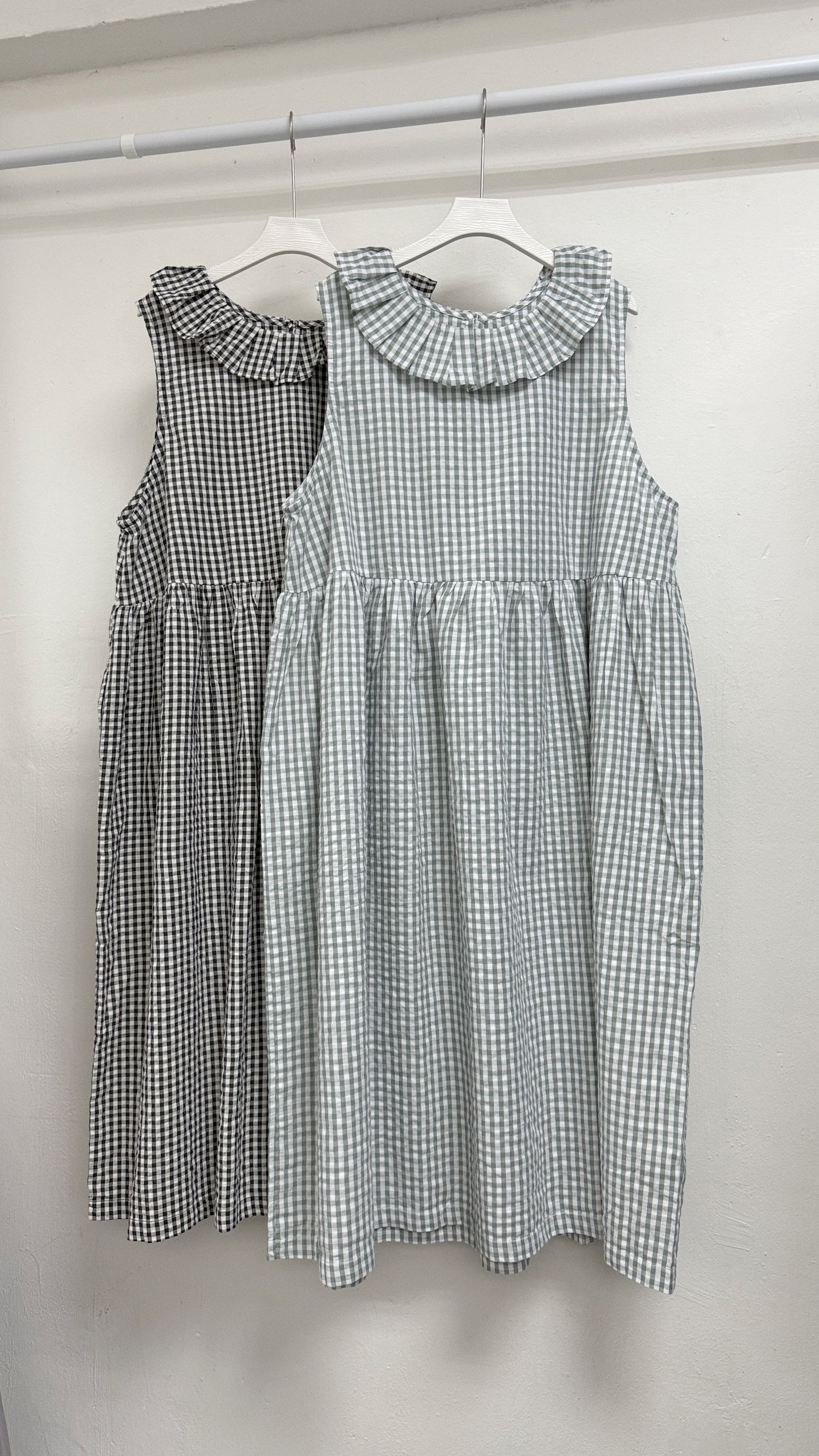 【SALE】荷葉領格紋ops丨2 col