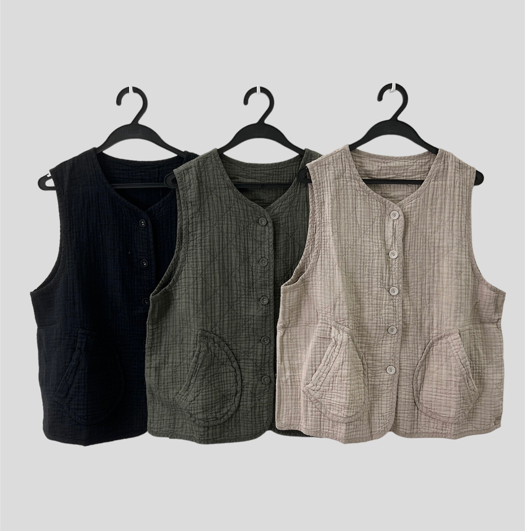 【SALE】車線菱格暗條紋vest|3 col