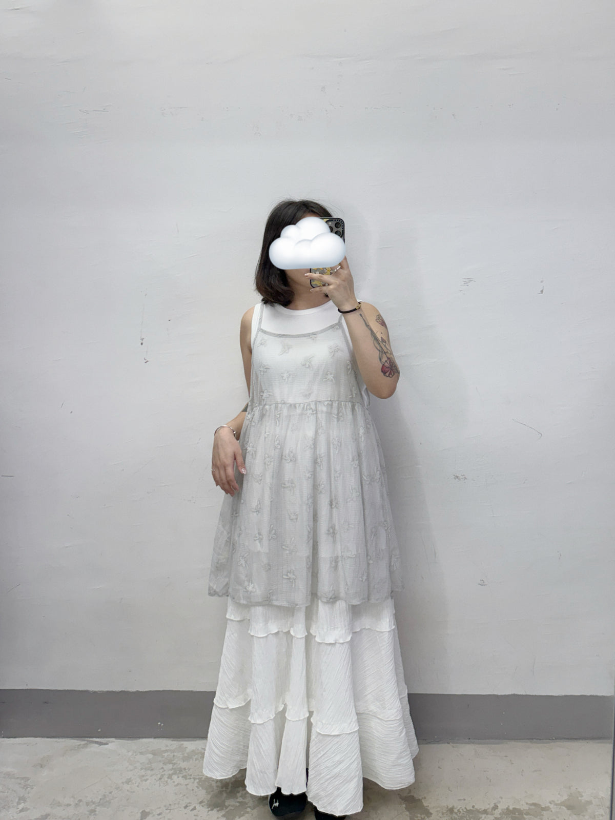 【SALE】花花暗直紋透透中長外搭丨灰