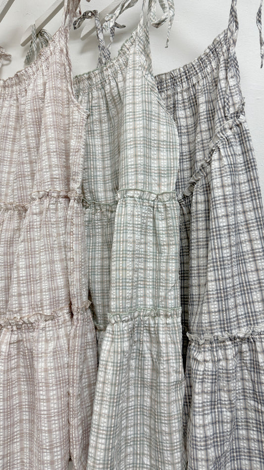 【SALE】不規則ruffle邊格紋綁帶外搭丨綠