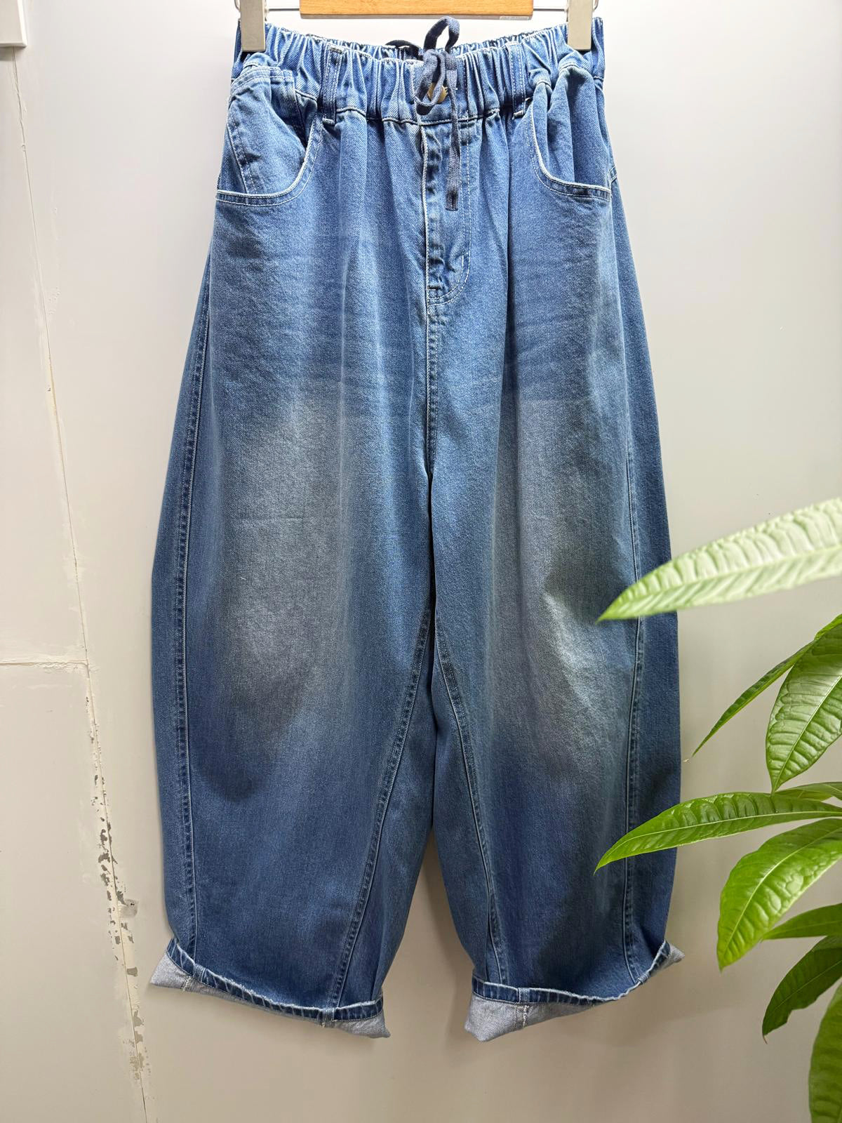 洗水色牛仔褲
