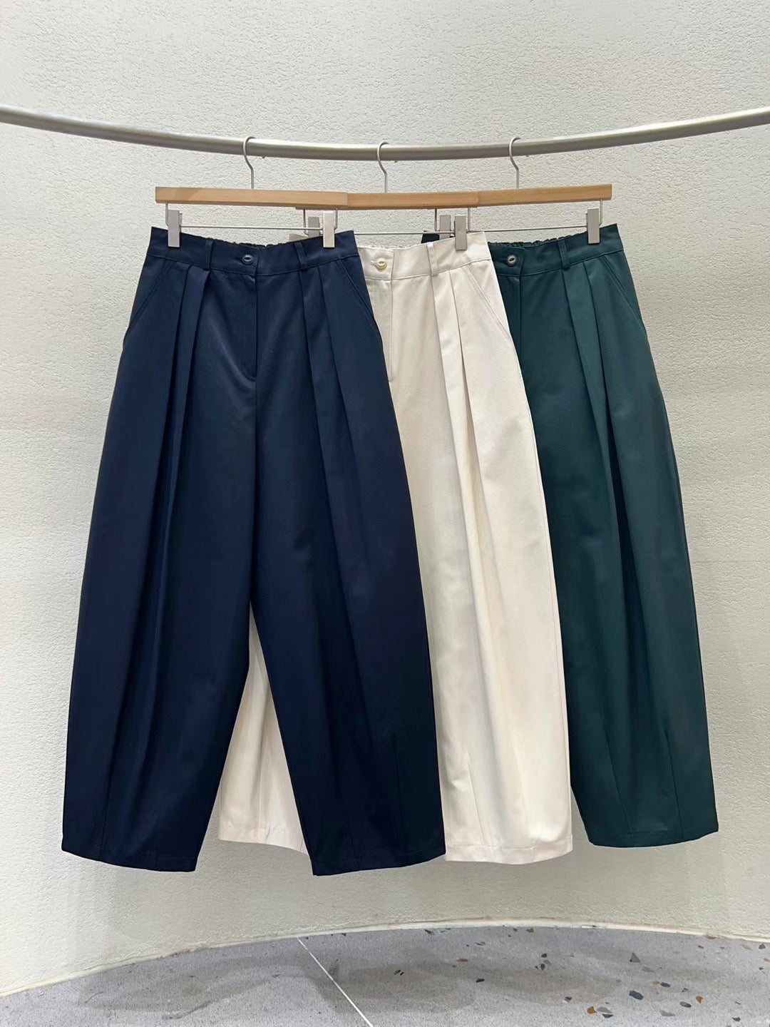 【SALE】打褶半橡筋氣球褲丨深藍