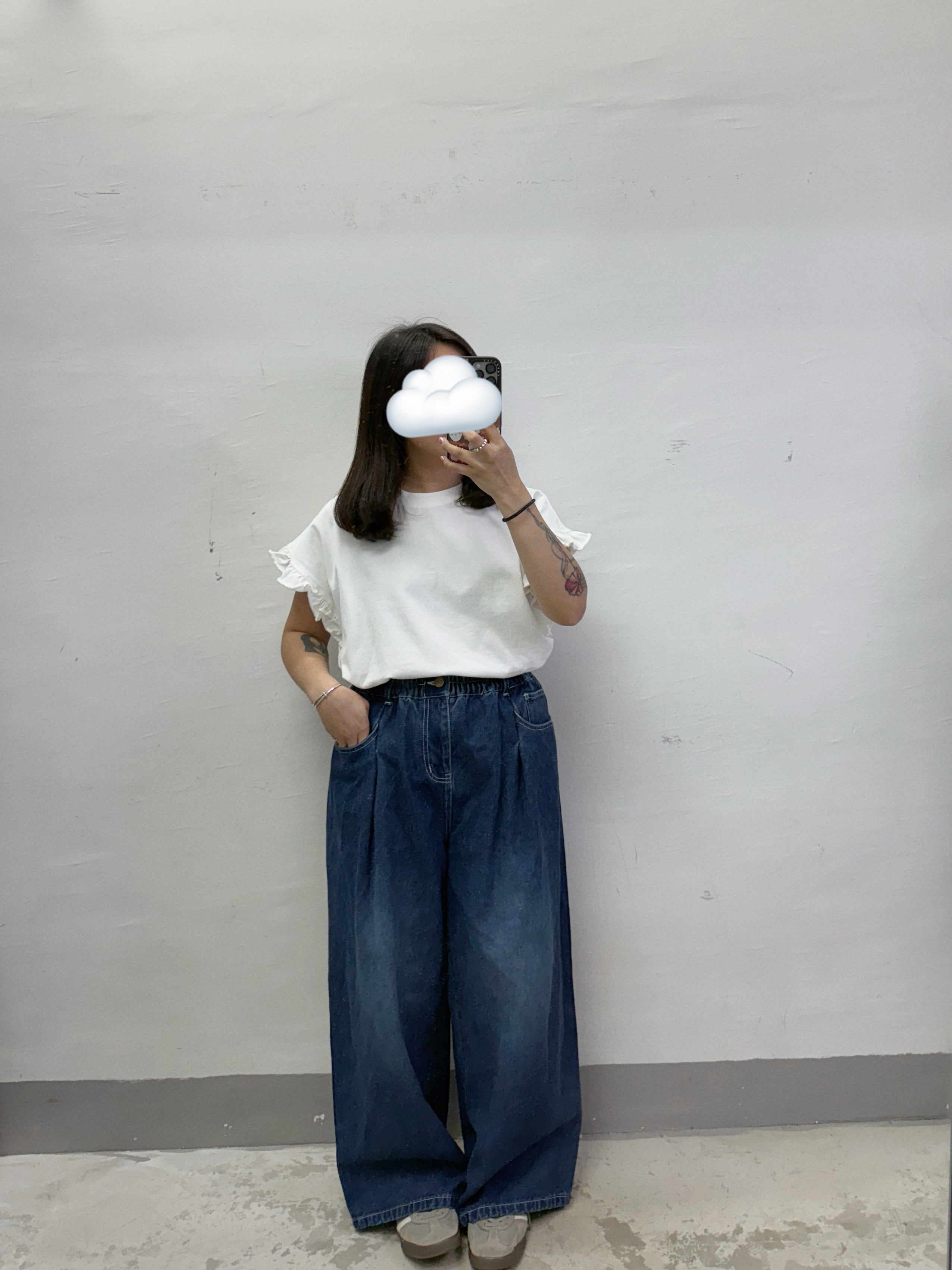 ruffle邊翼袖上衣丨白 黑