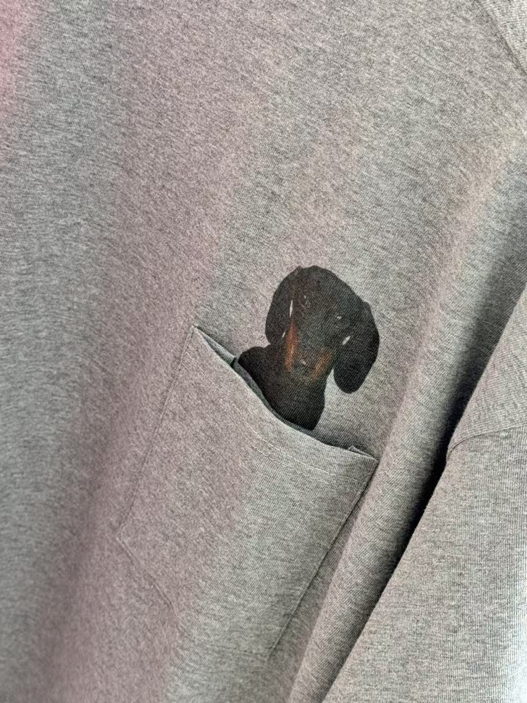 口袋狗狗print tee丨白