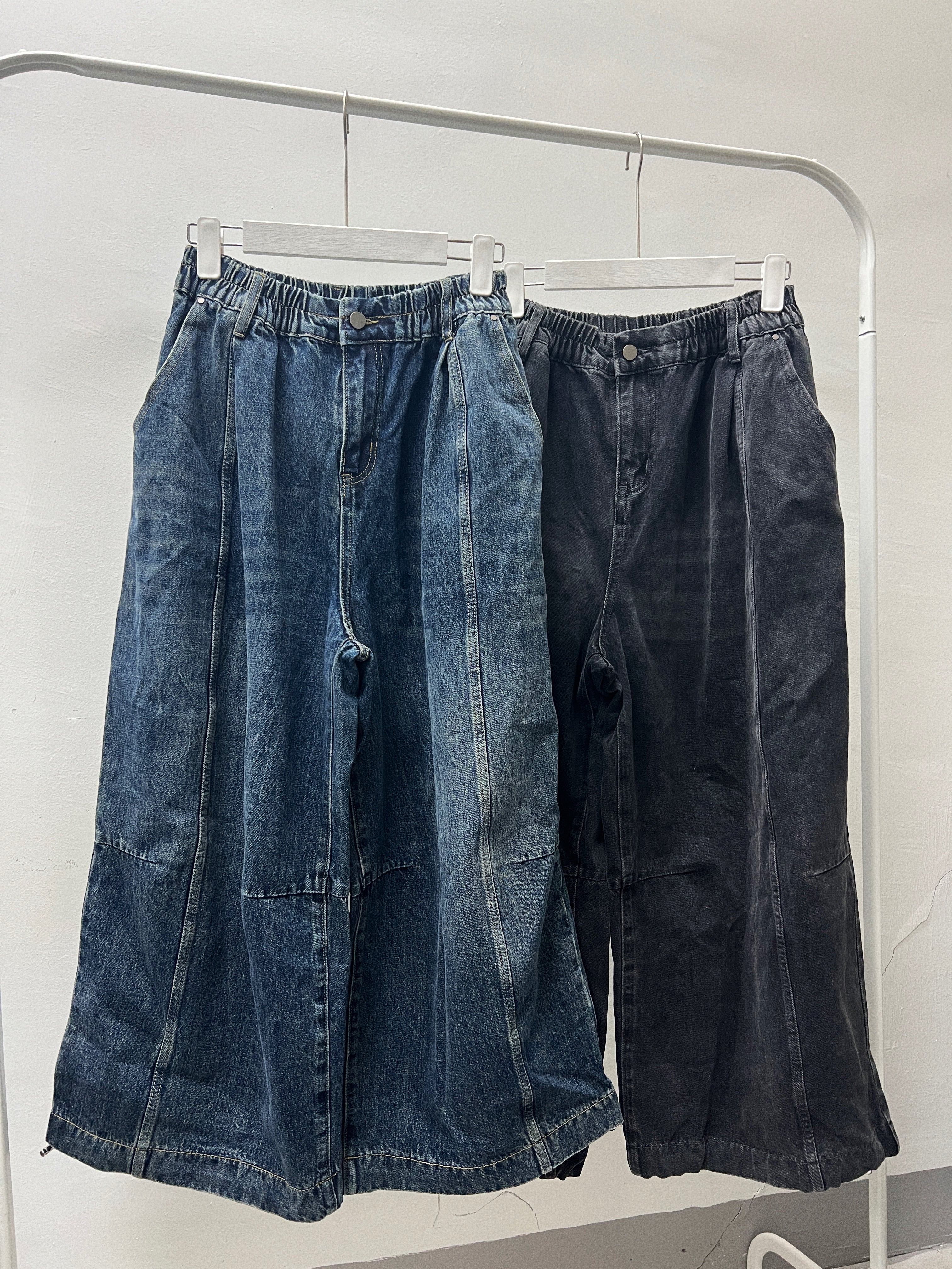 【SALE】洗水色可束腳牛仔褲｜2 col