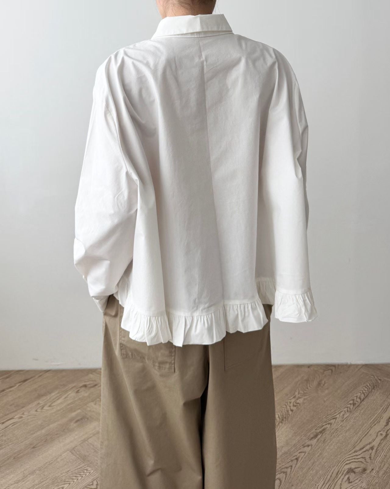 下擺ruffle反領恤top丨3 col