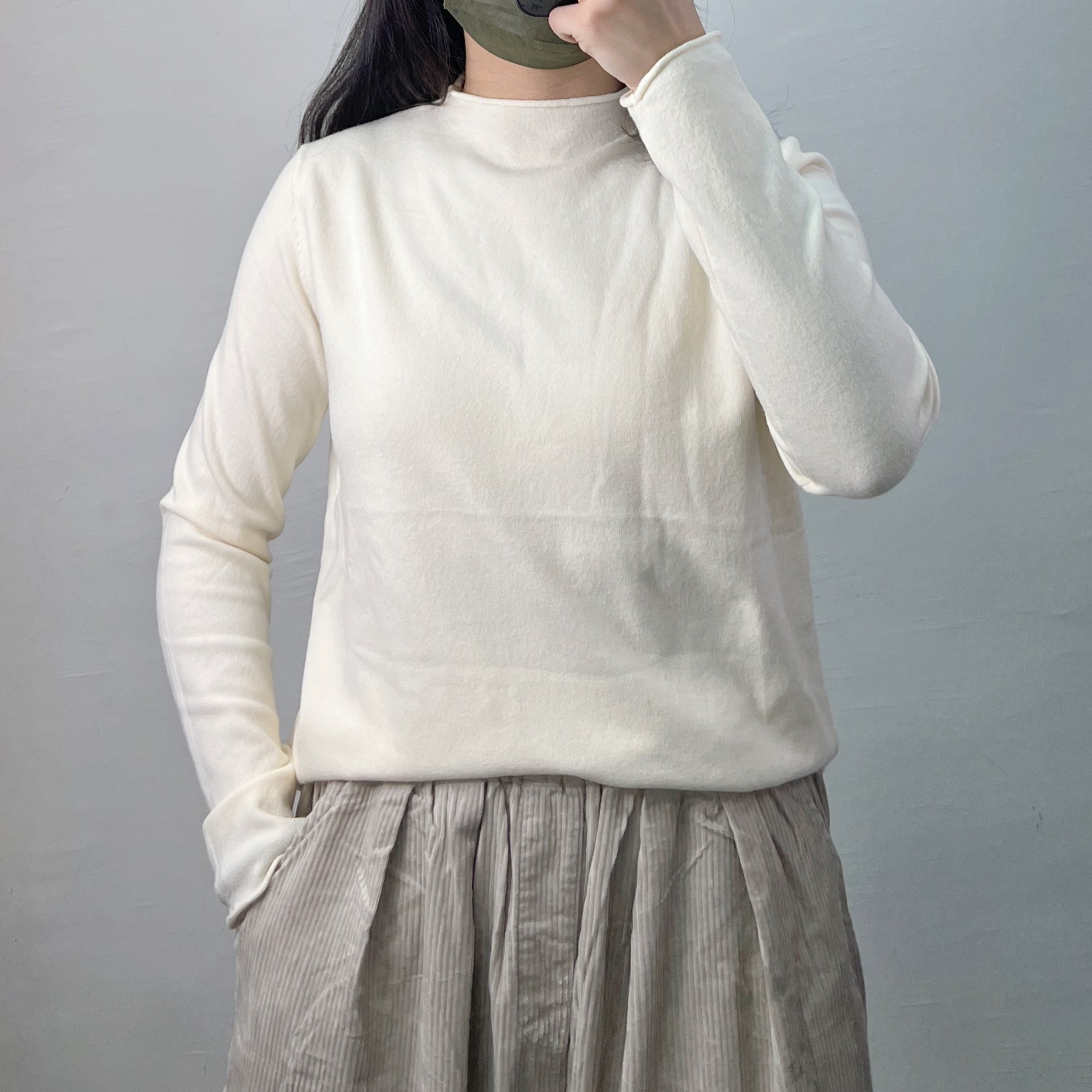 舒服軟滑薄針織捲邊打底｜啡綠