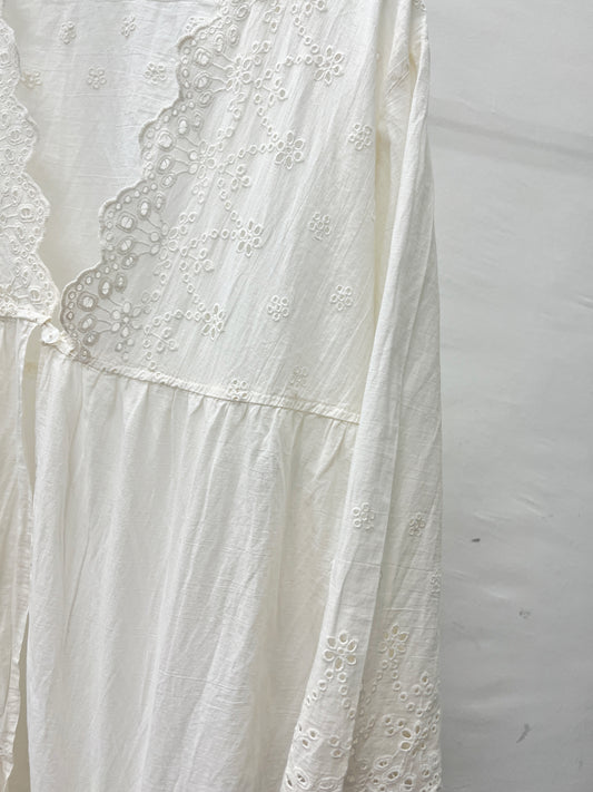 【SALE】v領通花外襯|2 col