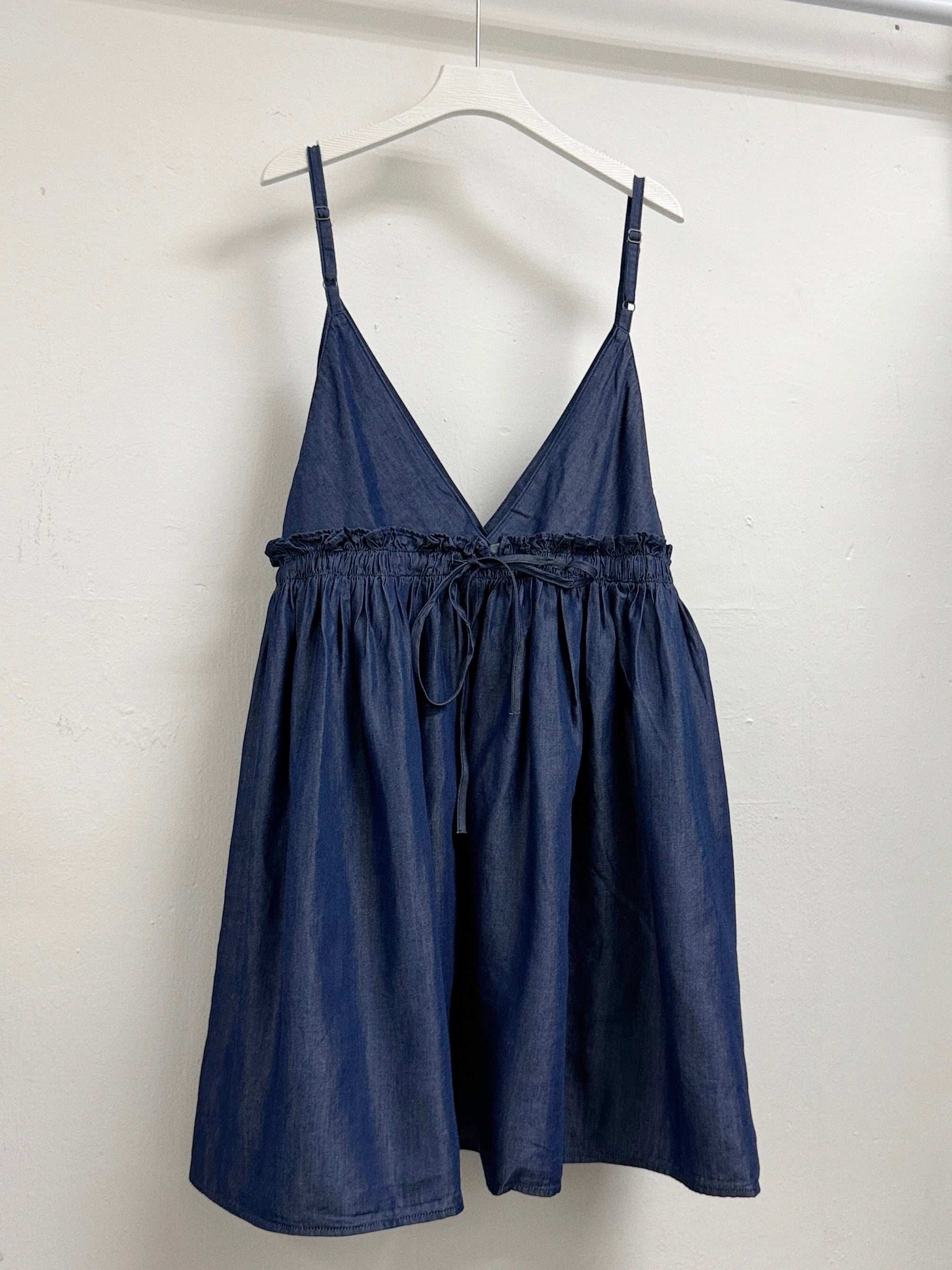 牛仔色ruffle邊綁帶中長外搭