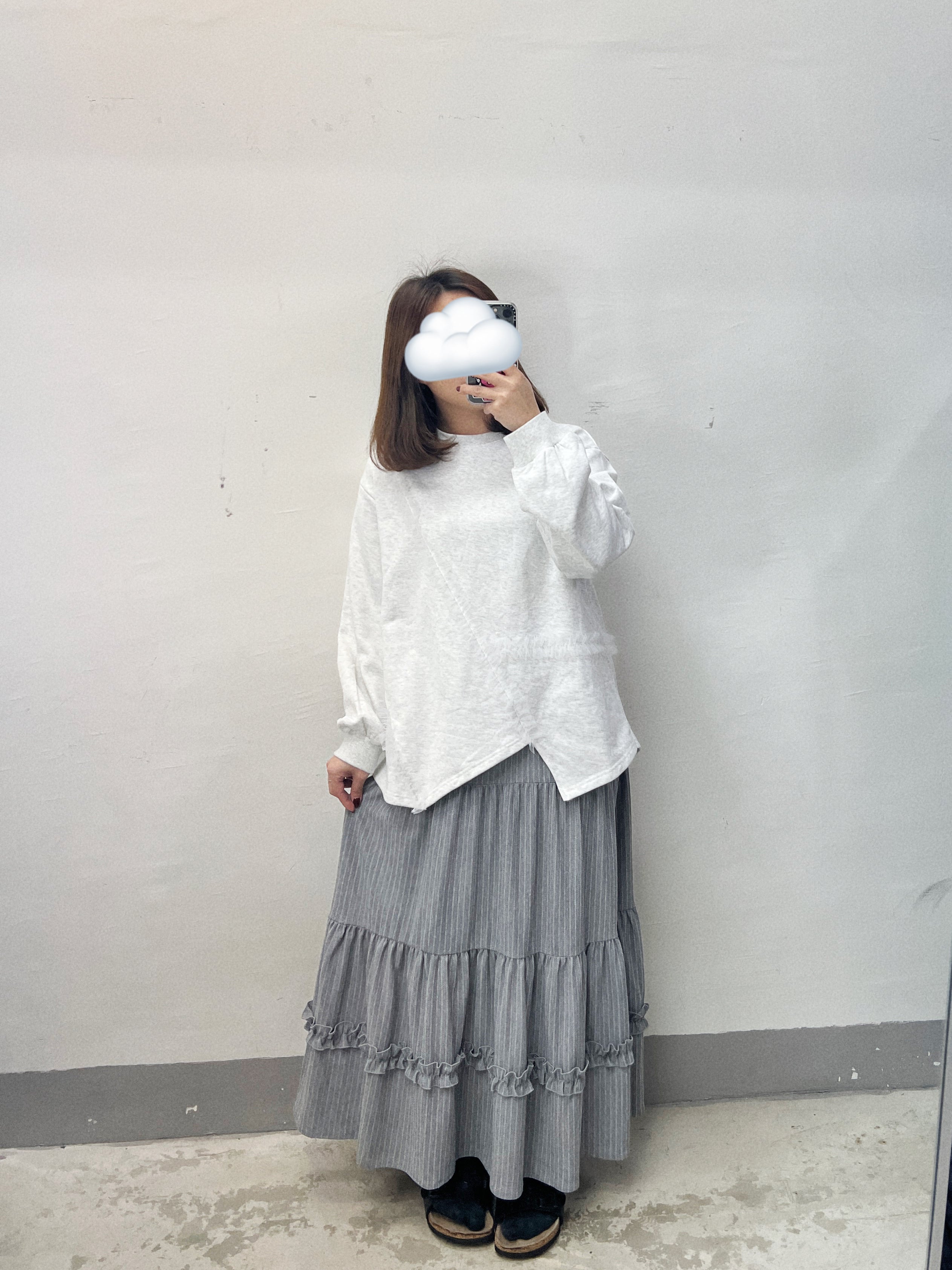 紗紗ruffle邊衛衣｜灰白 杏