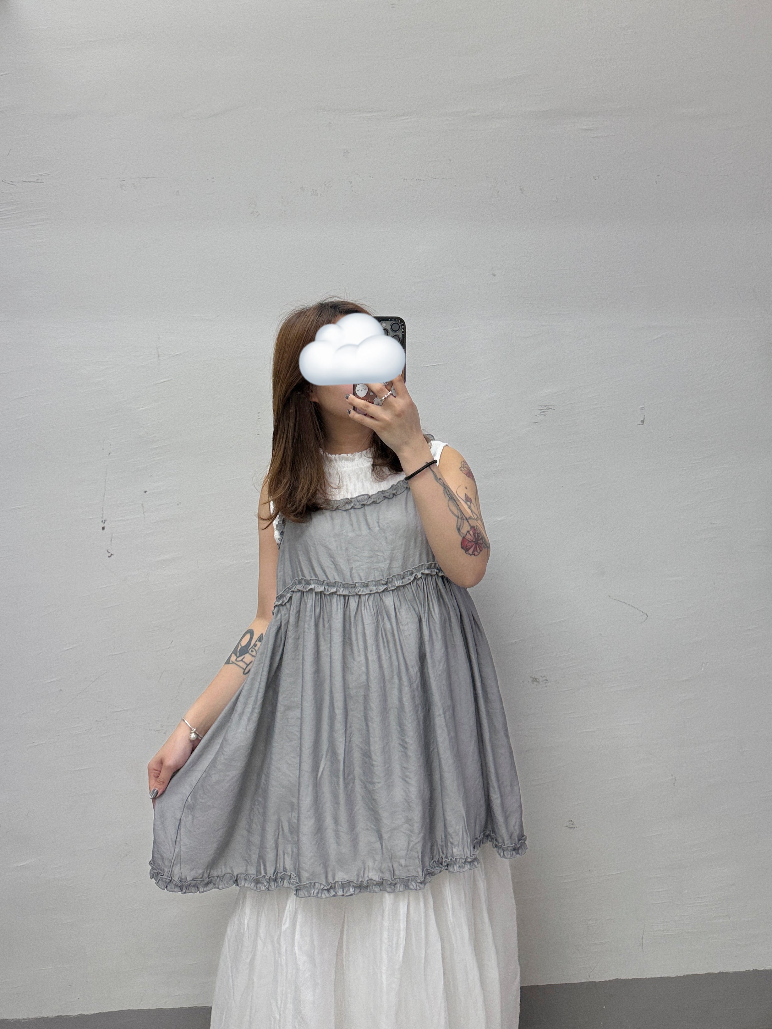 【SALE】絲滑～ruffle邊外搭丨白 灰