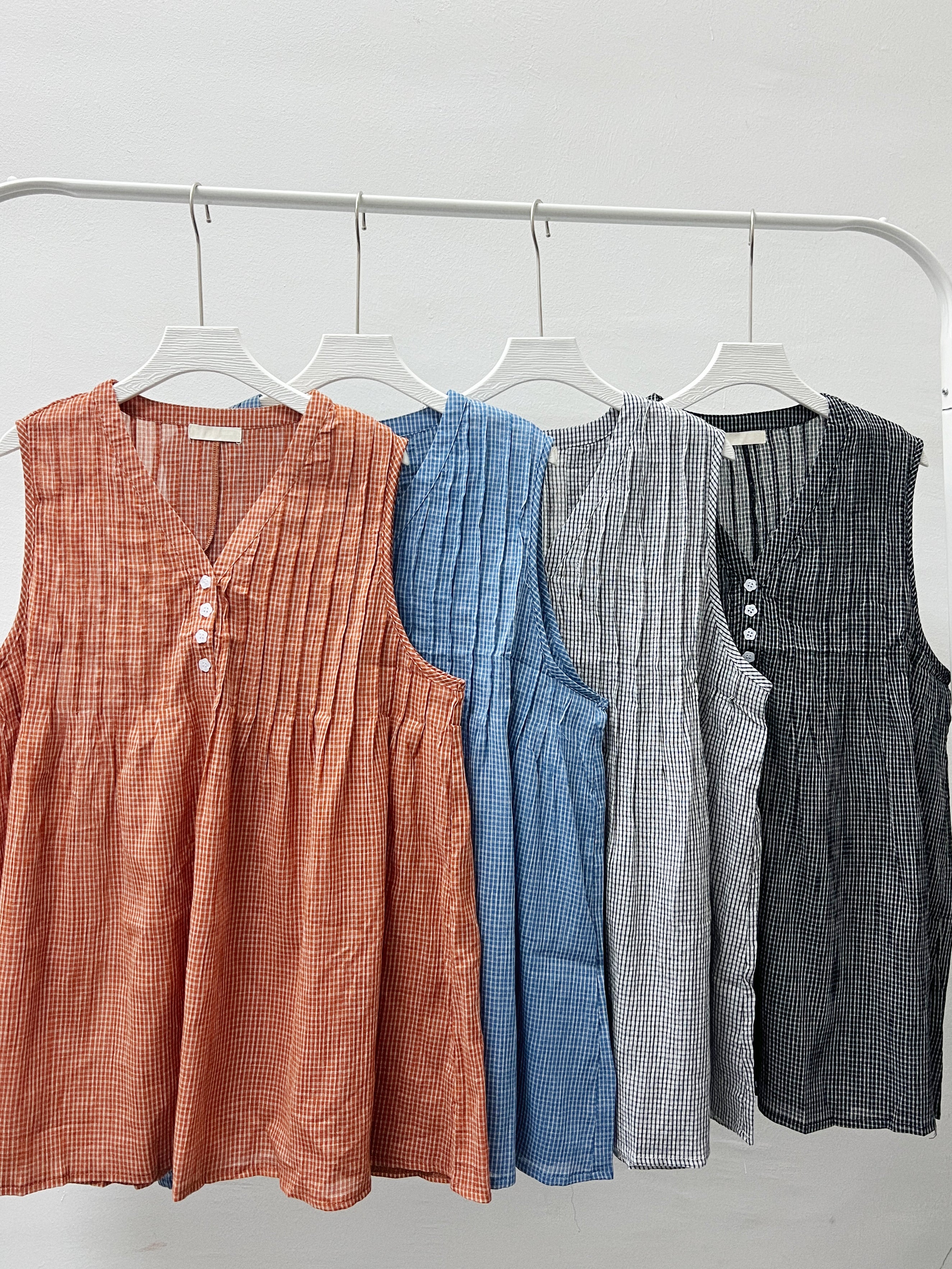 【SALE】花花鈕扣格仔背心｜4 col