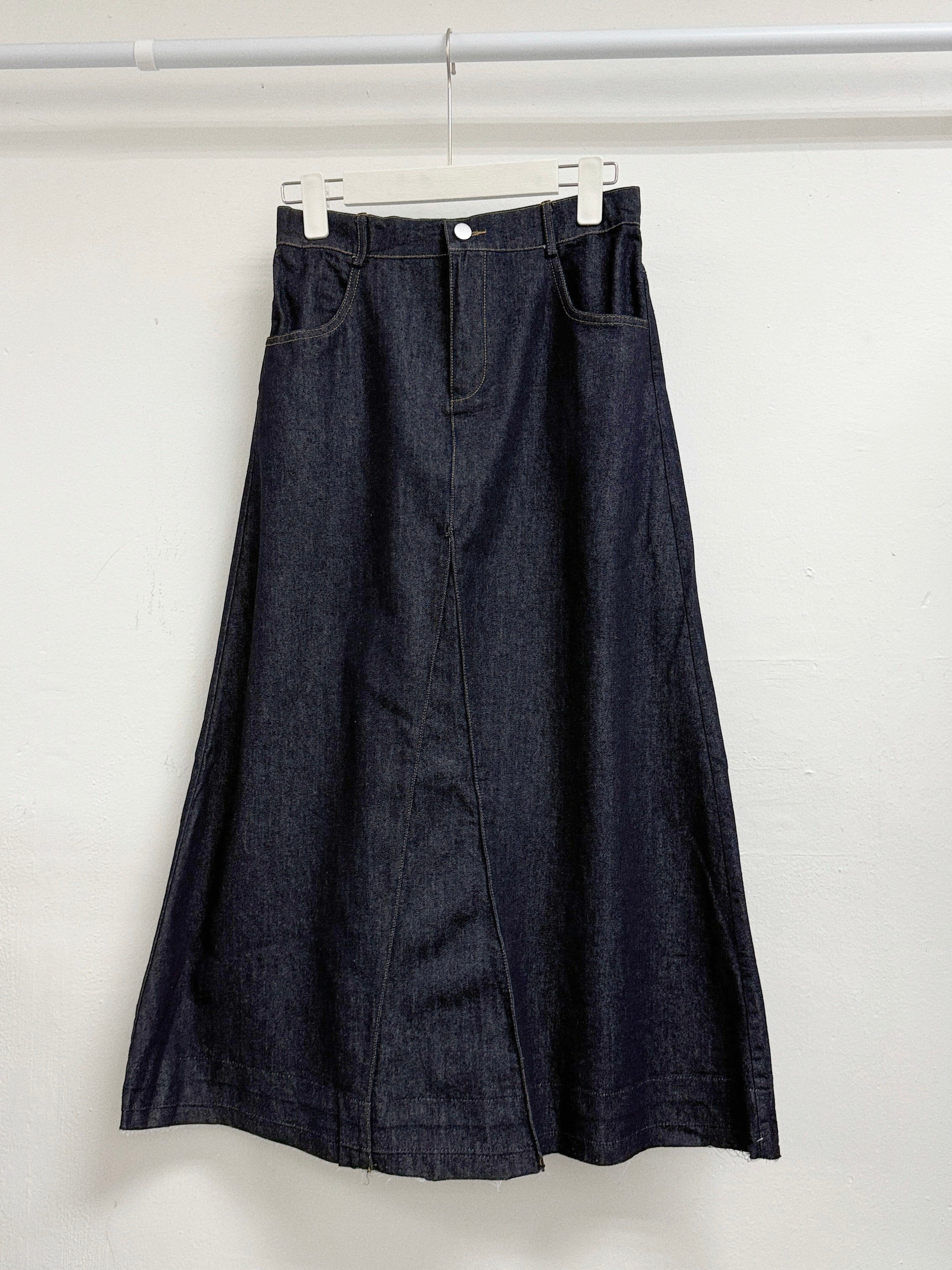 啡線披口牛仔半身裙