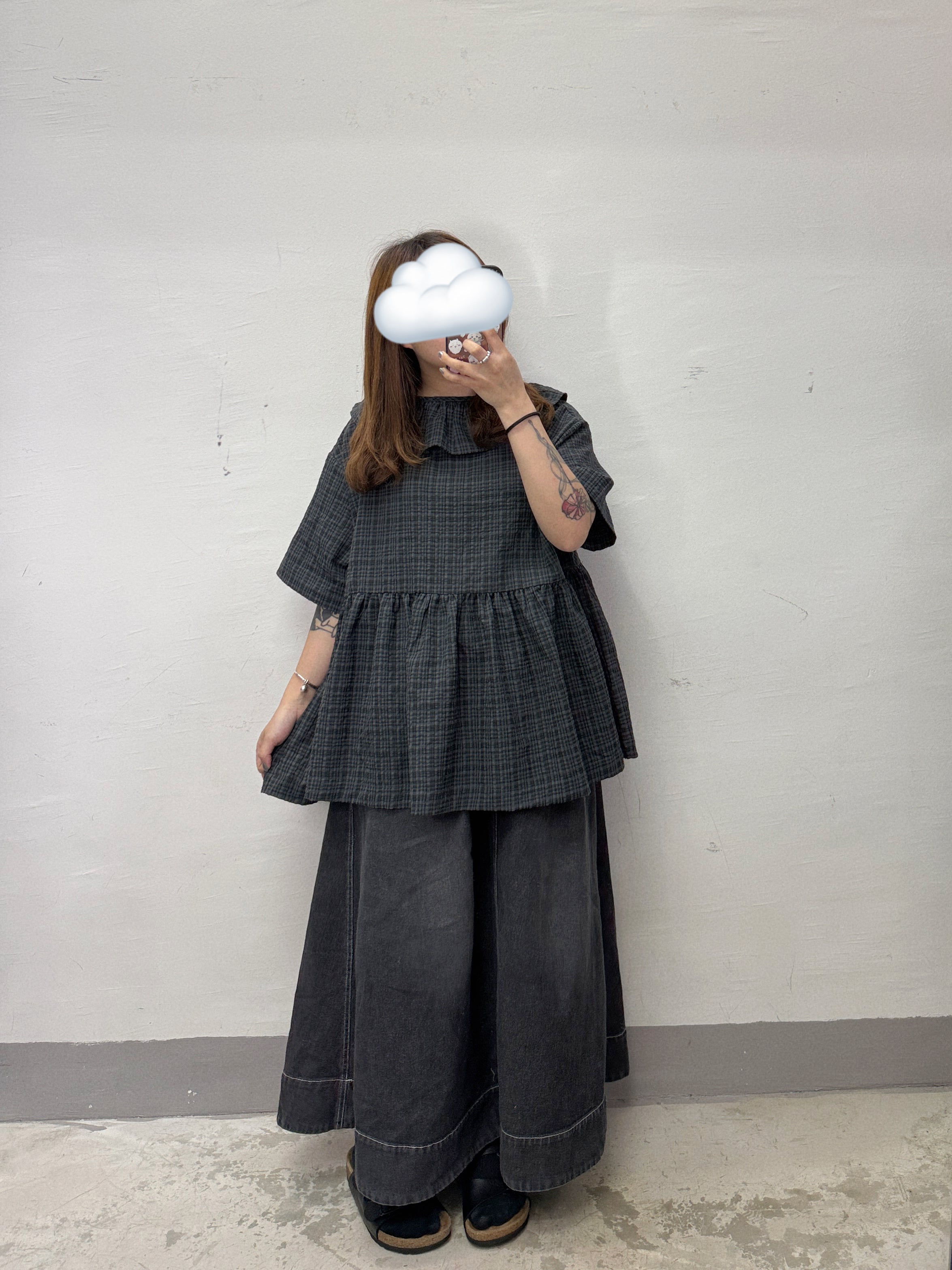 【SALE】2-way暗格荷葉領top丨淺灰綠