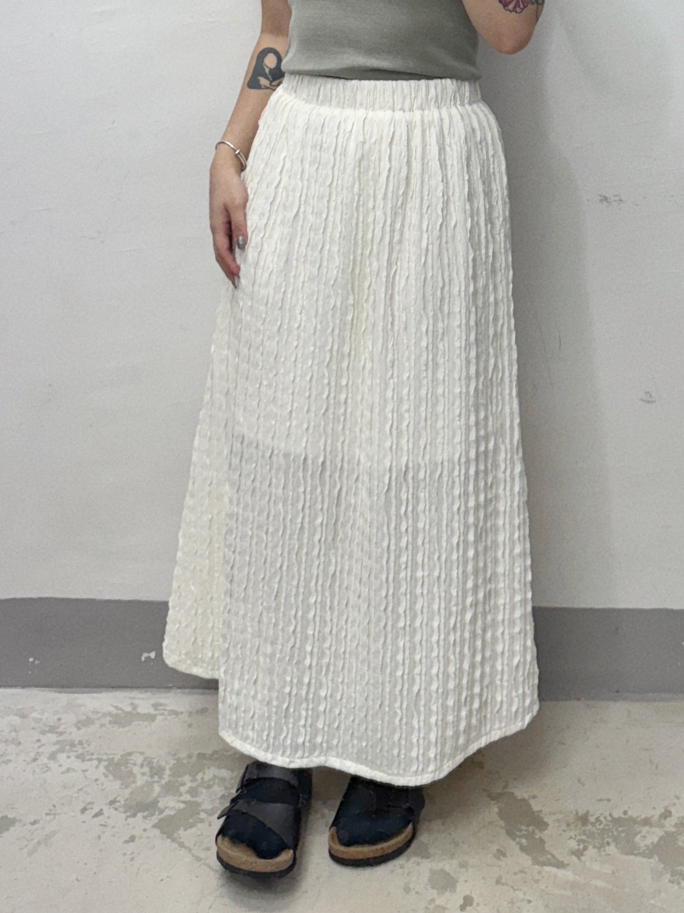 【SALE】皺褶半身裙丨米白