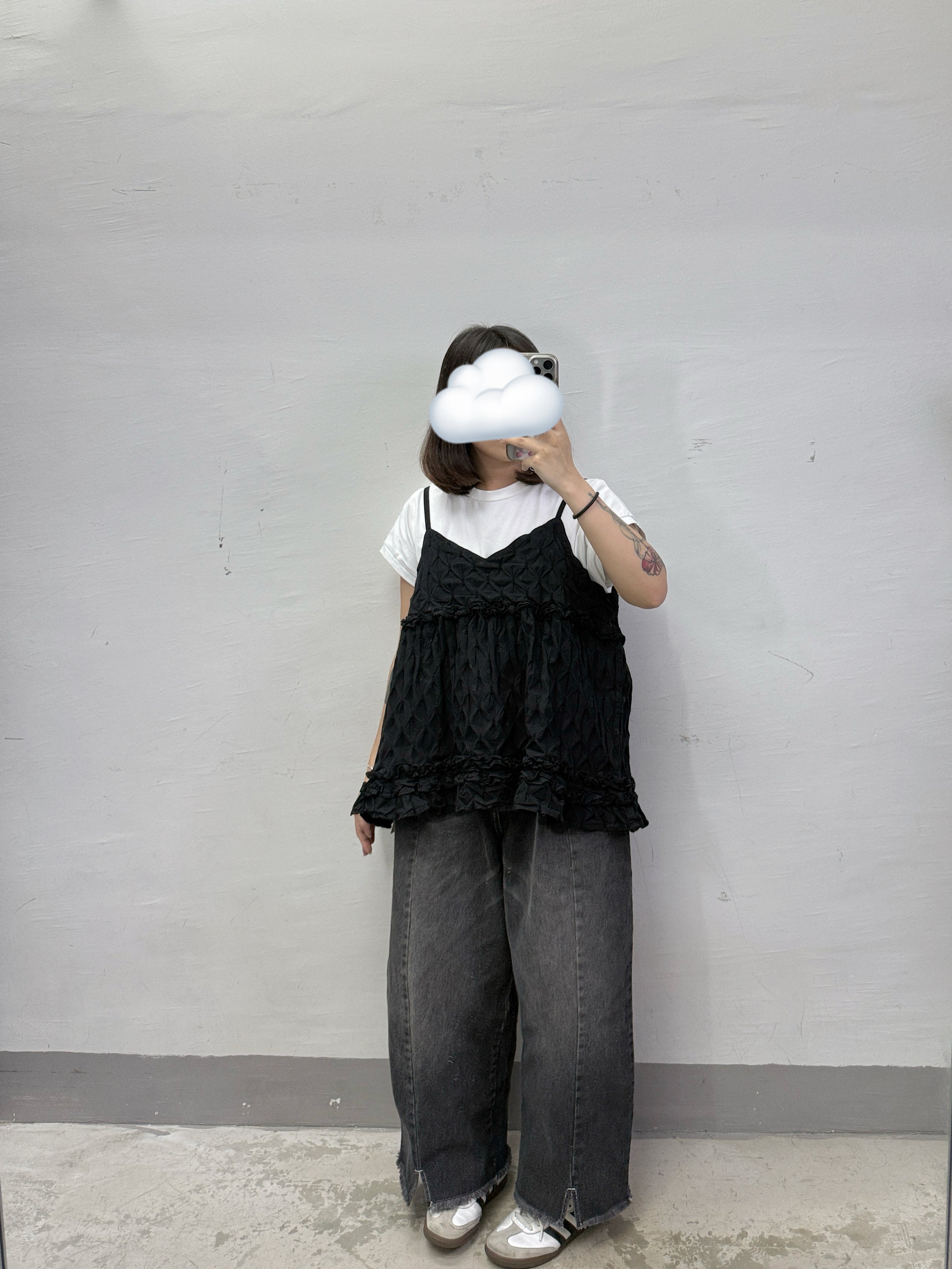 【SALE】立體皺褶紋ruffle吊帶外搭丨米白