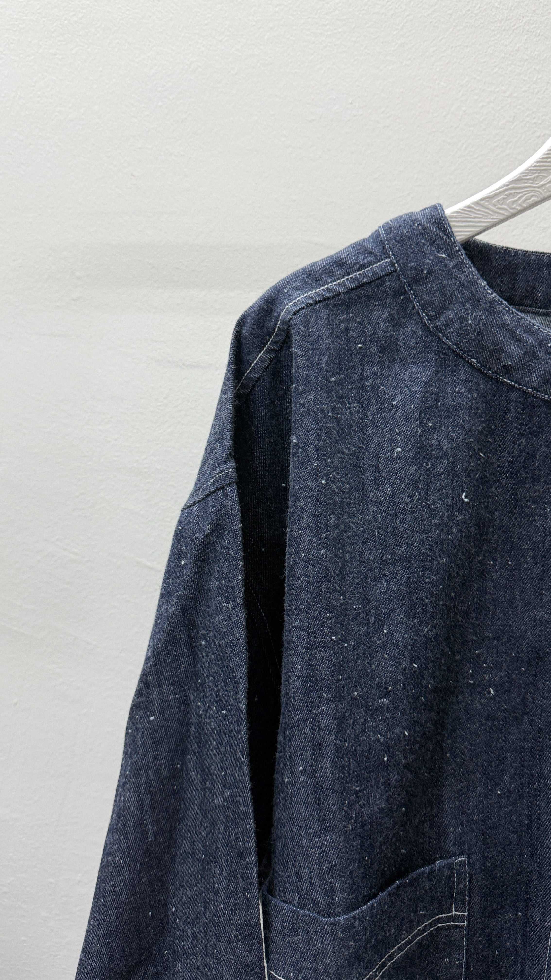 顆粒圓領薄牛仔外套