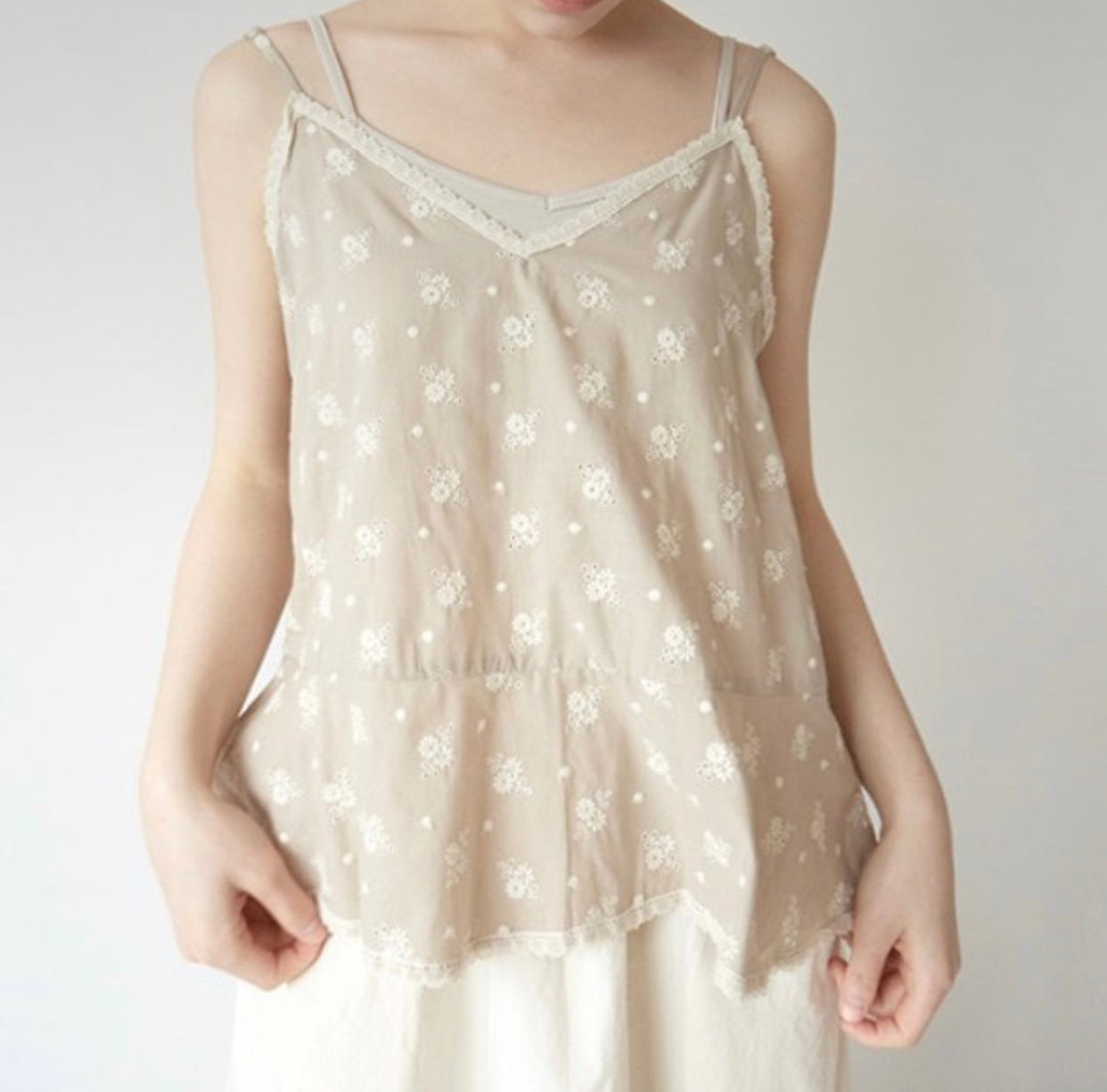 【SALE】刺繡通花外搭｜杏