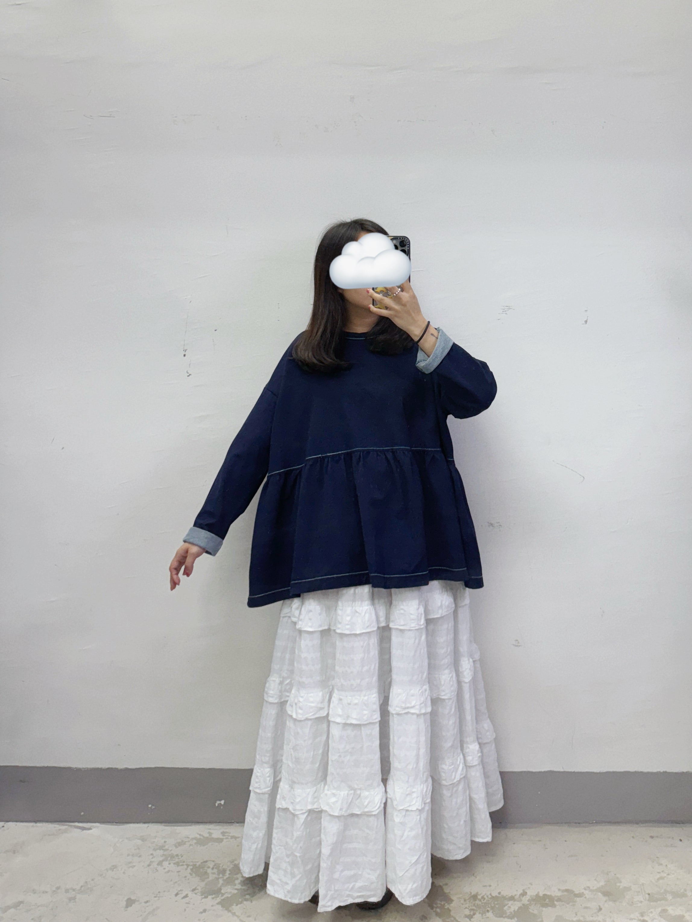 明線圓領傘型top