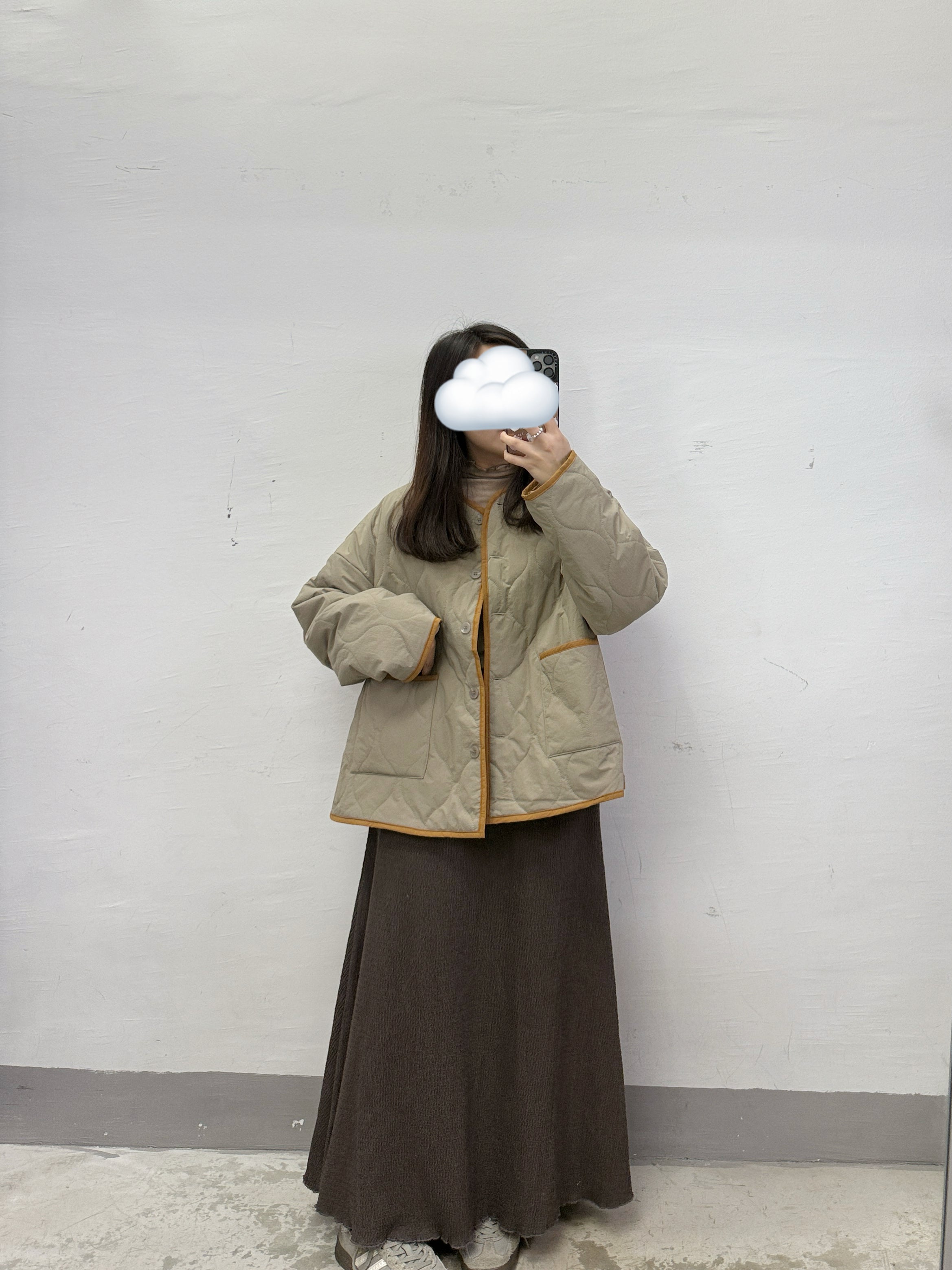 側拉鍊撞色夾棉外套丨黑