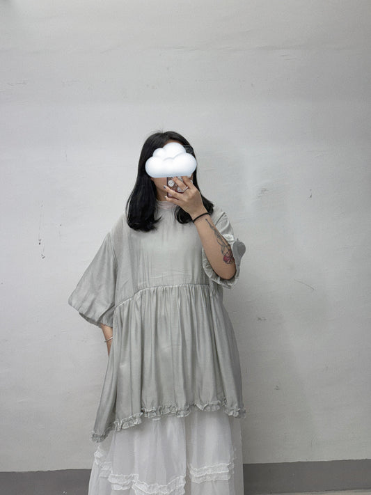 【SALE】泡泡袖下擺ruffle邊top丨灰