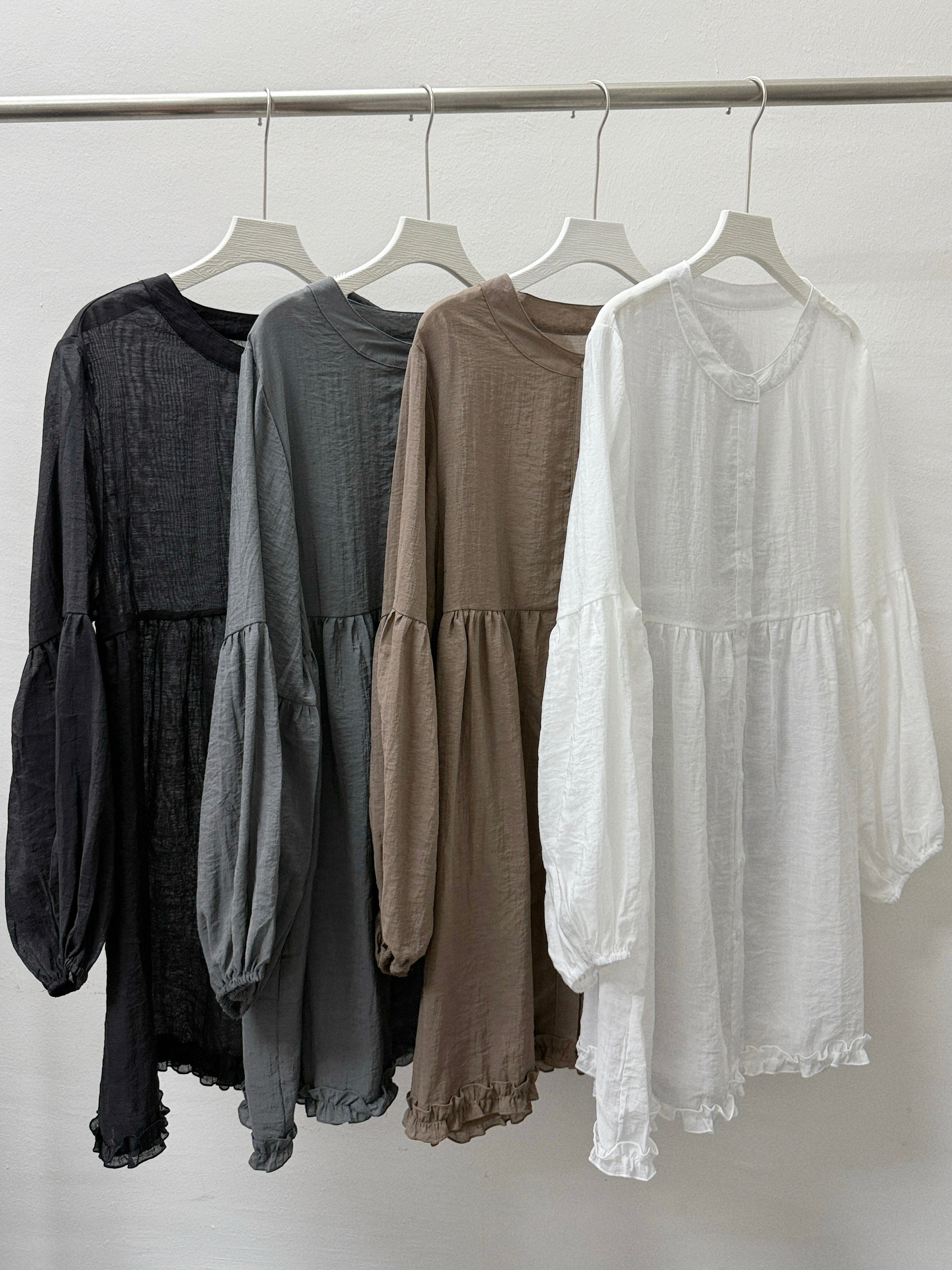 下擺ruffle邊中長半透top丨4 col