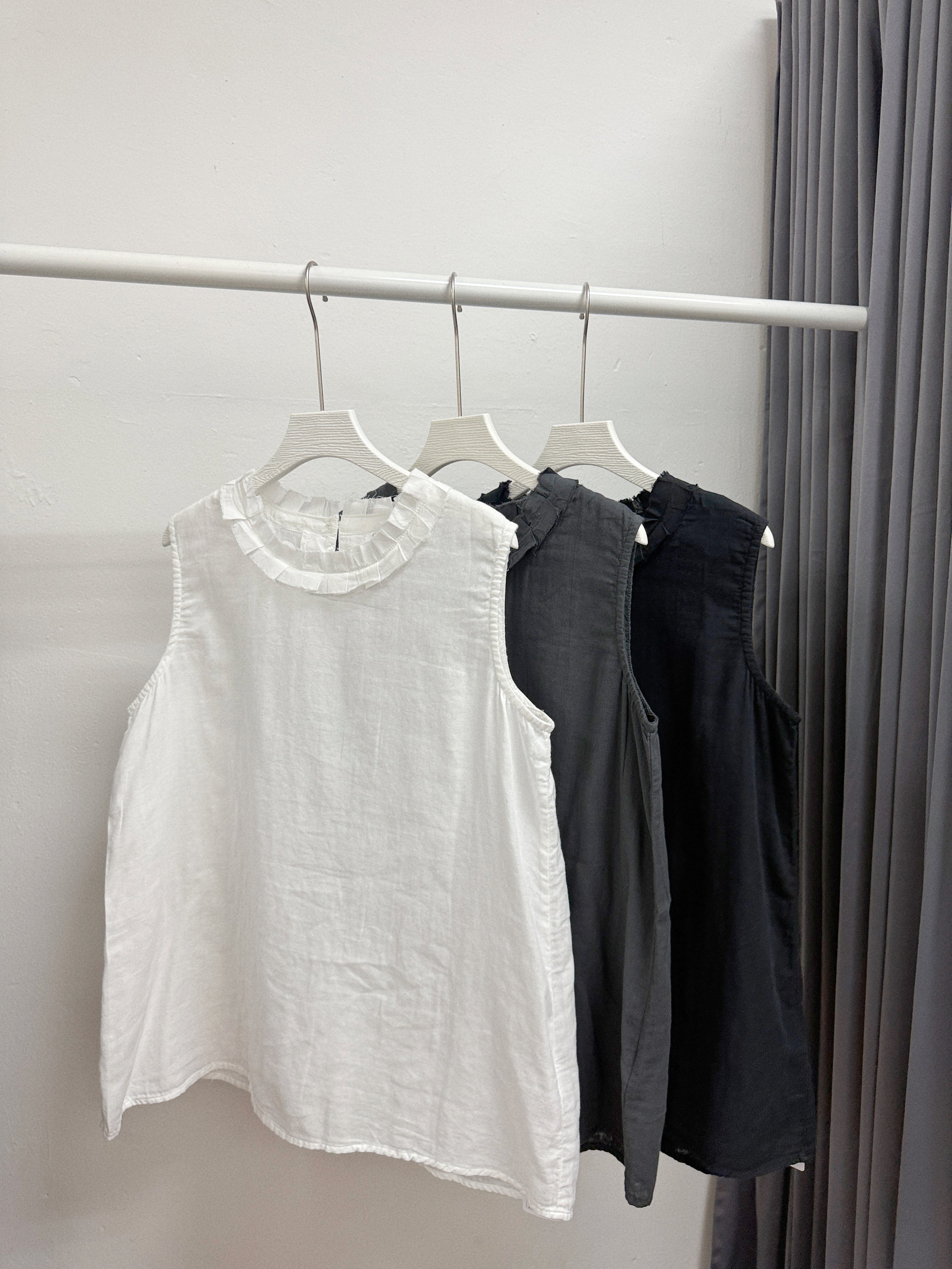 【SALE】披口打褶領棉背心丨3 col