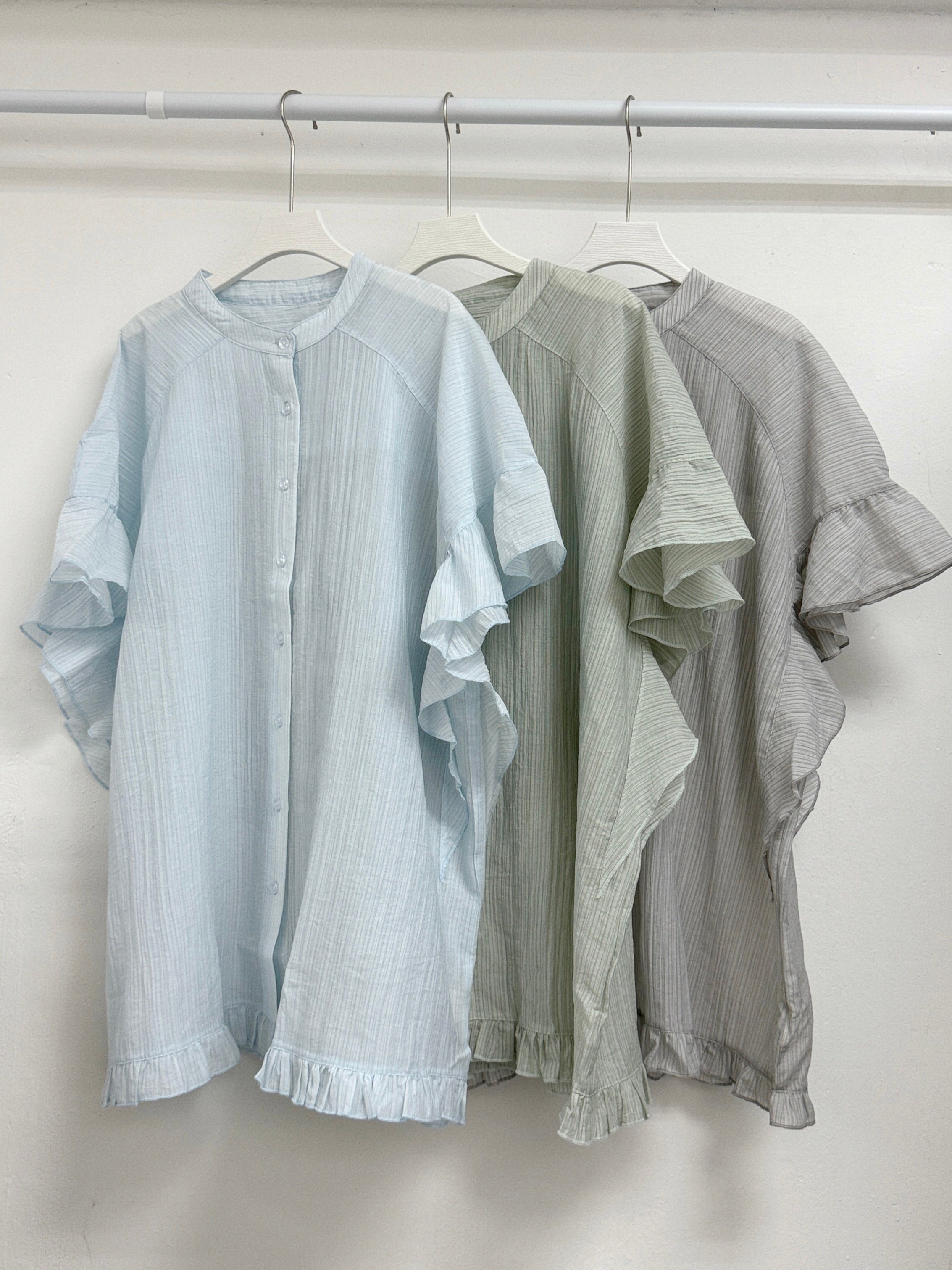 【SALE】暗直紋ruffle袖半透oversize top/外襯丨3 col
