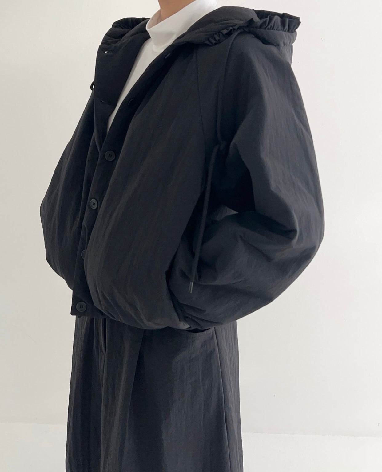 【comeback】ruffle邊有帽泡泡型夾棉外套｜2 col