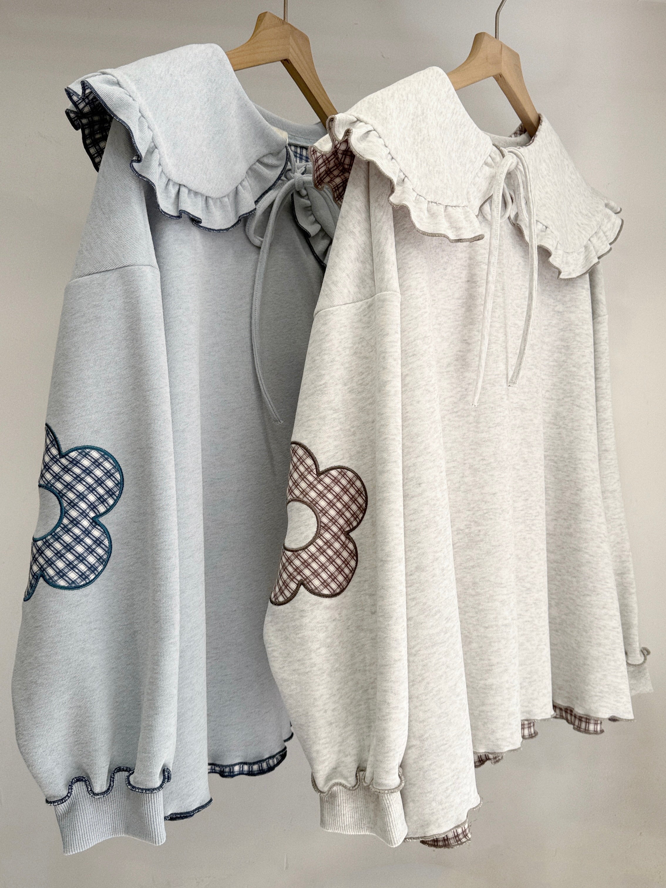 綁帶娃娃領拼布花花袖上衣丨4 col