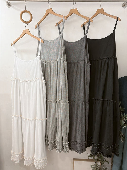 【新品優惠】暗紋ruffle邊吊帶ops丨4 col