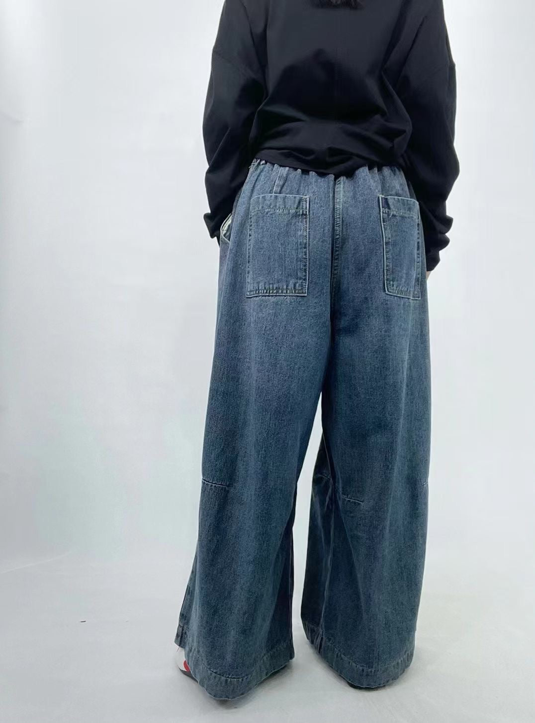 【SALE】洗水色可束腳牛仔褲｜2 col