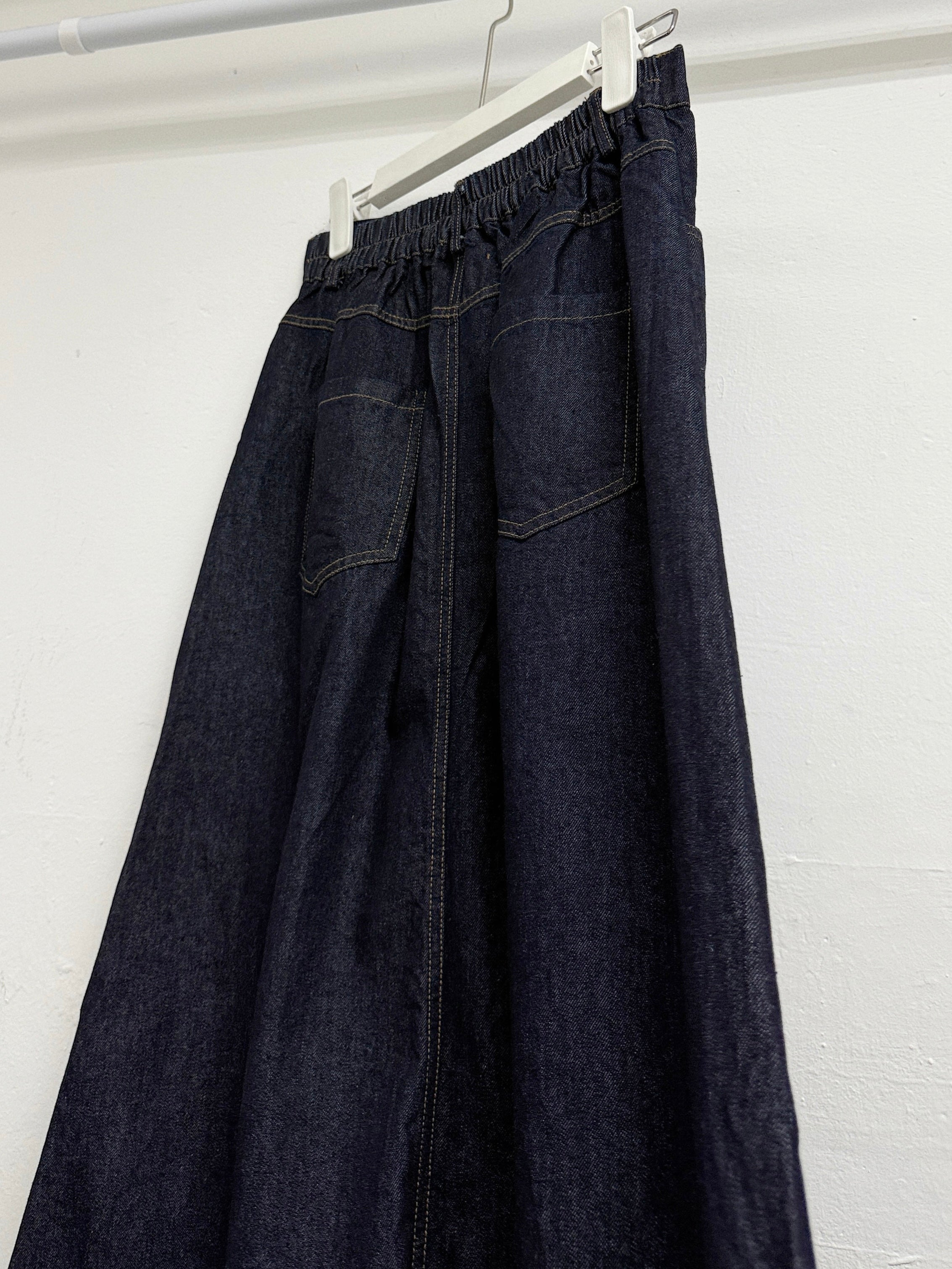 啡線披口牛仔半身裙