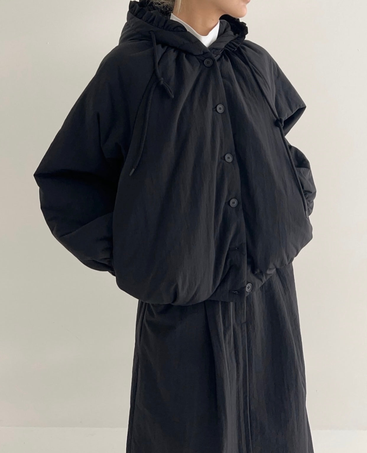 【comeback】ruffle邊有帽泡泡型夾棉外套｜2 col