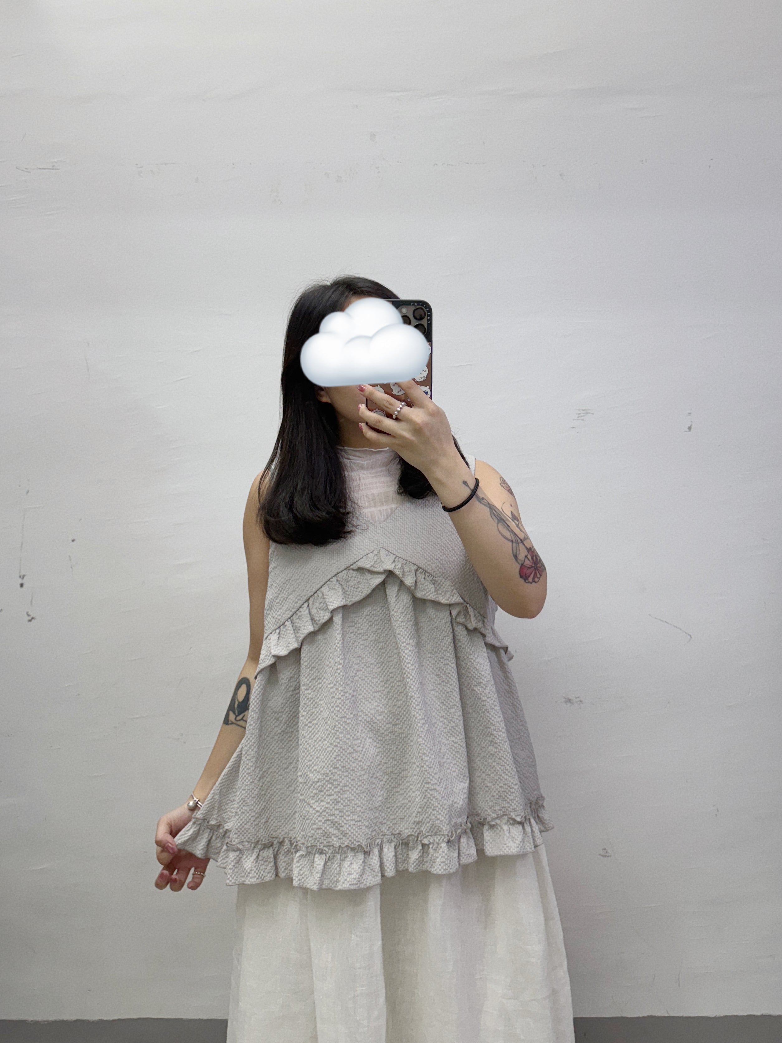 【SALE】v領ruffle外搭丨杏