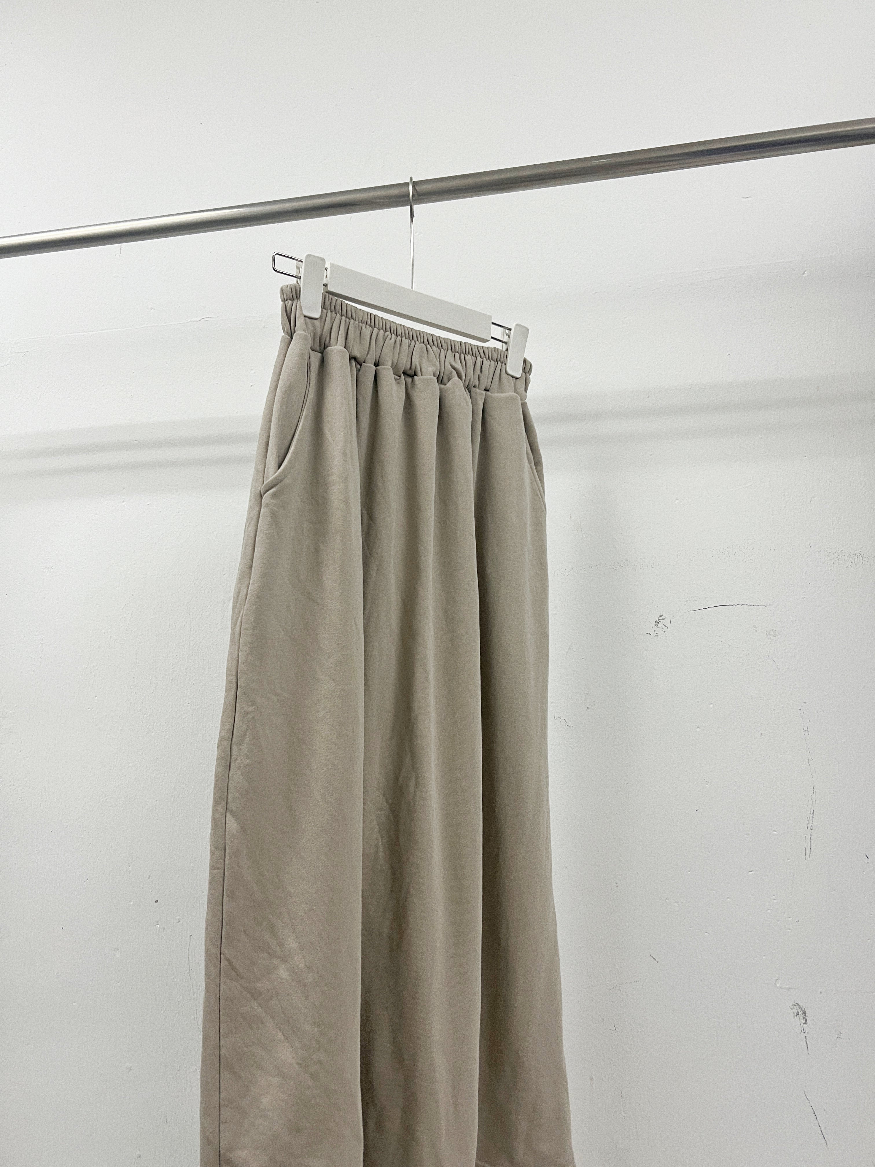 【SALE】薄珠地棉料裙｜軍綠