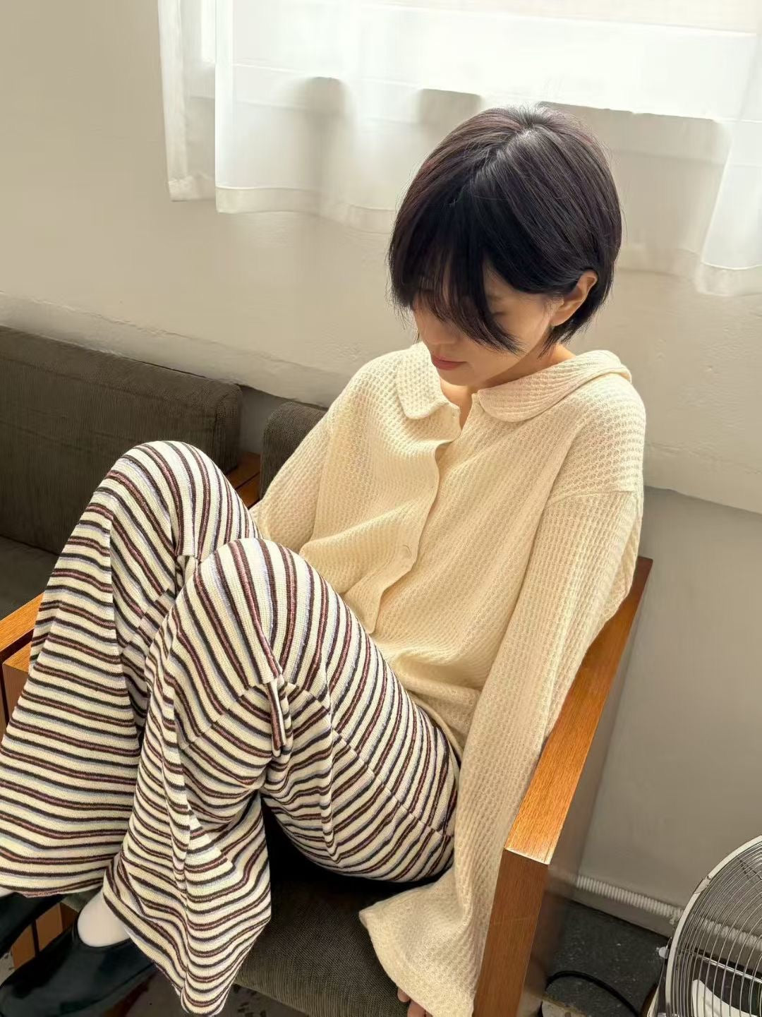 【SALE】bb領窩夫格紋開胸上衣丨米白 啡