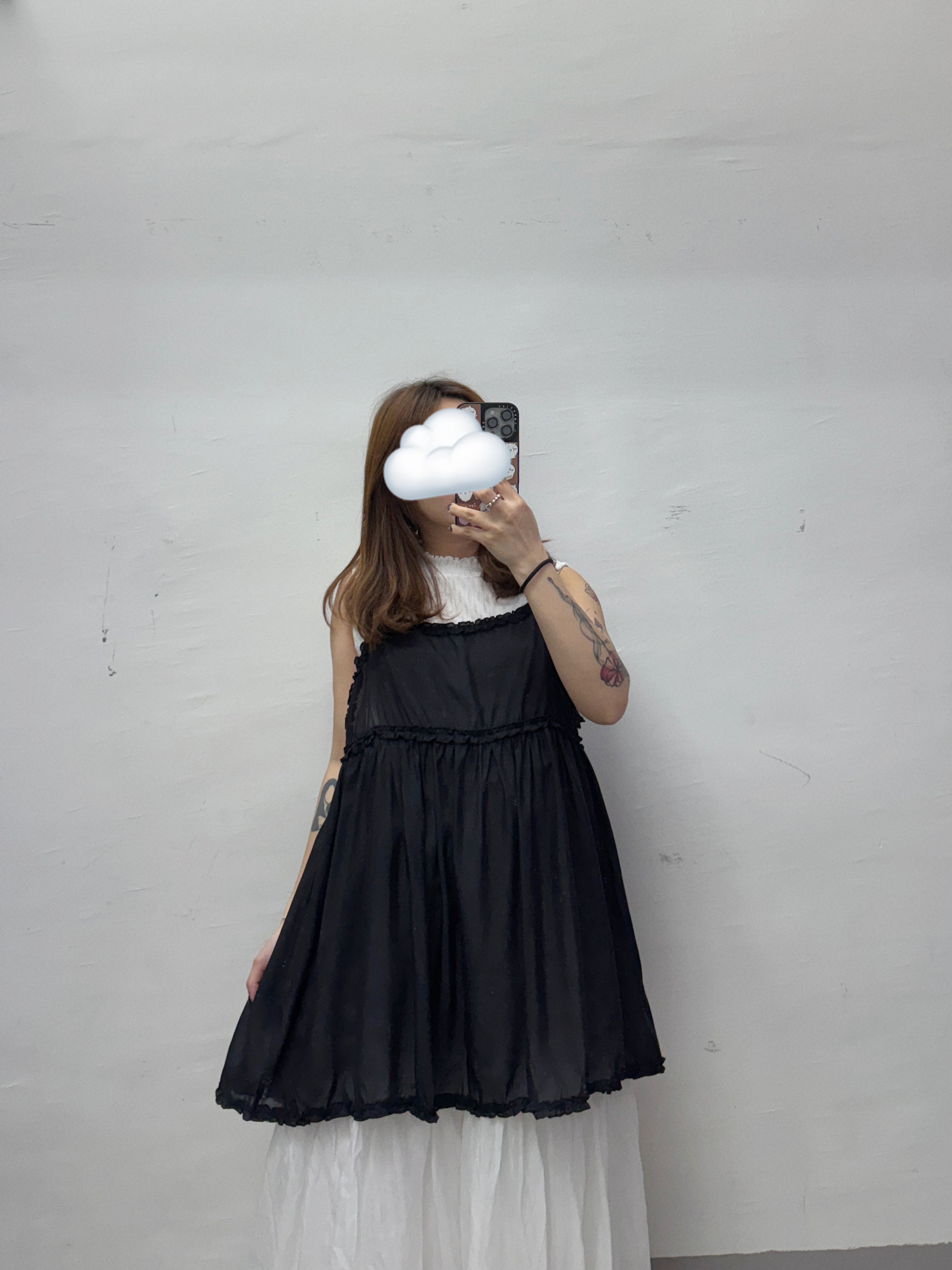 【SALE】絲滑～ruffle邊外搭丨白 灰