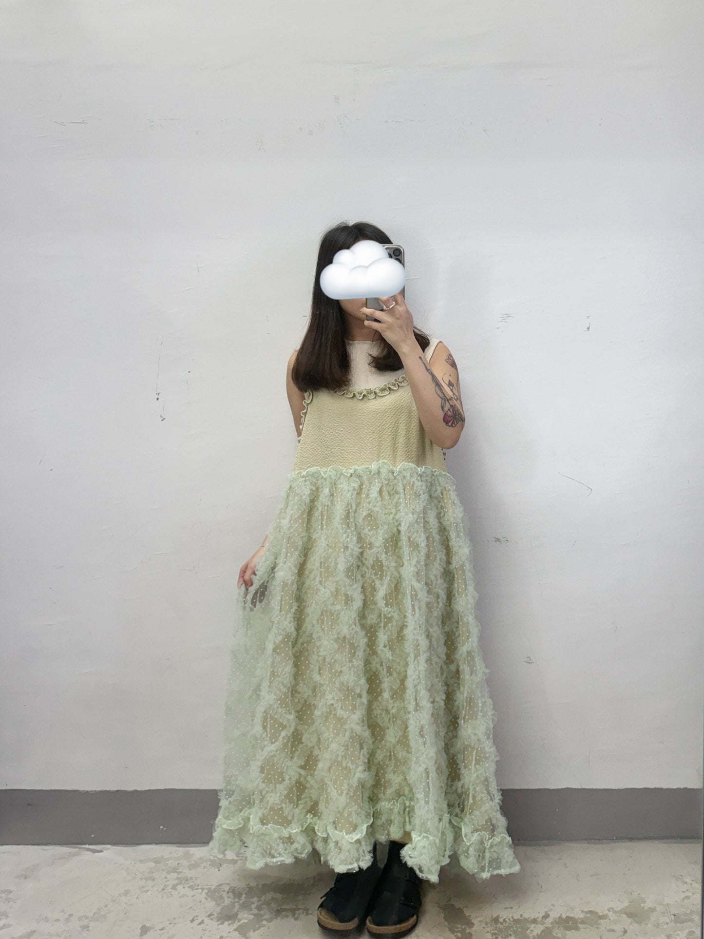 【SALE】波點紋拼紗ruffle吊帶ops丨米白