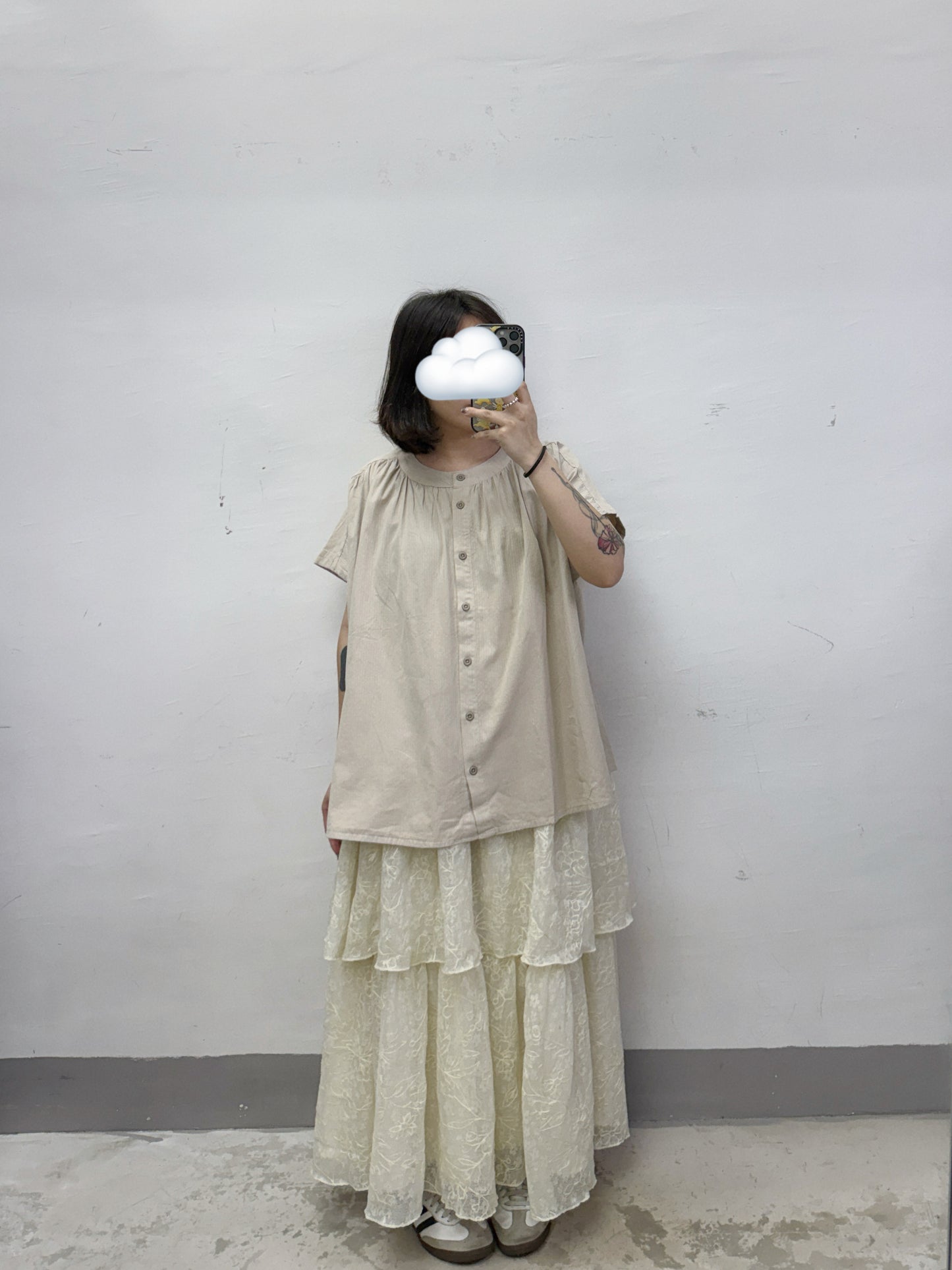 【SALE】圓領暗紋闊型上衣