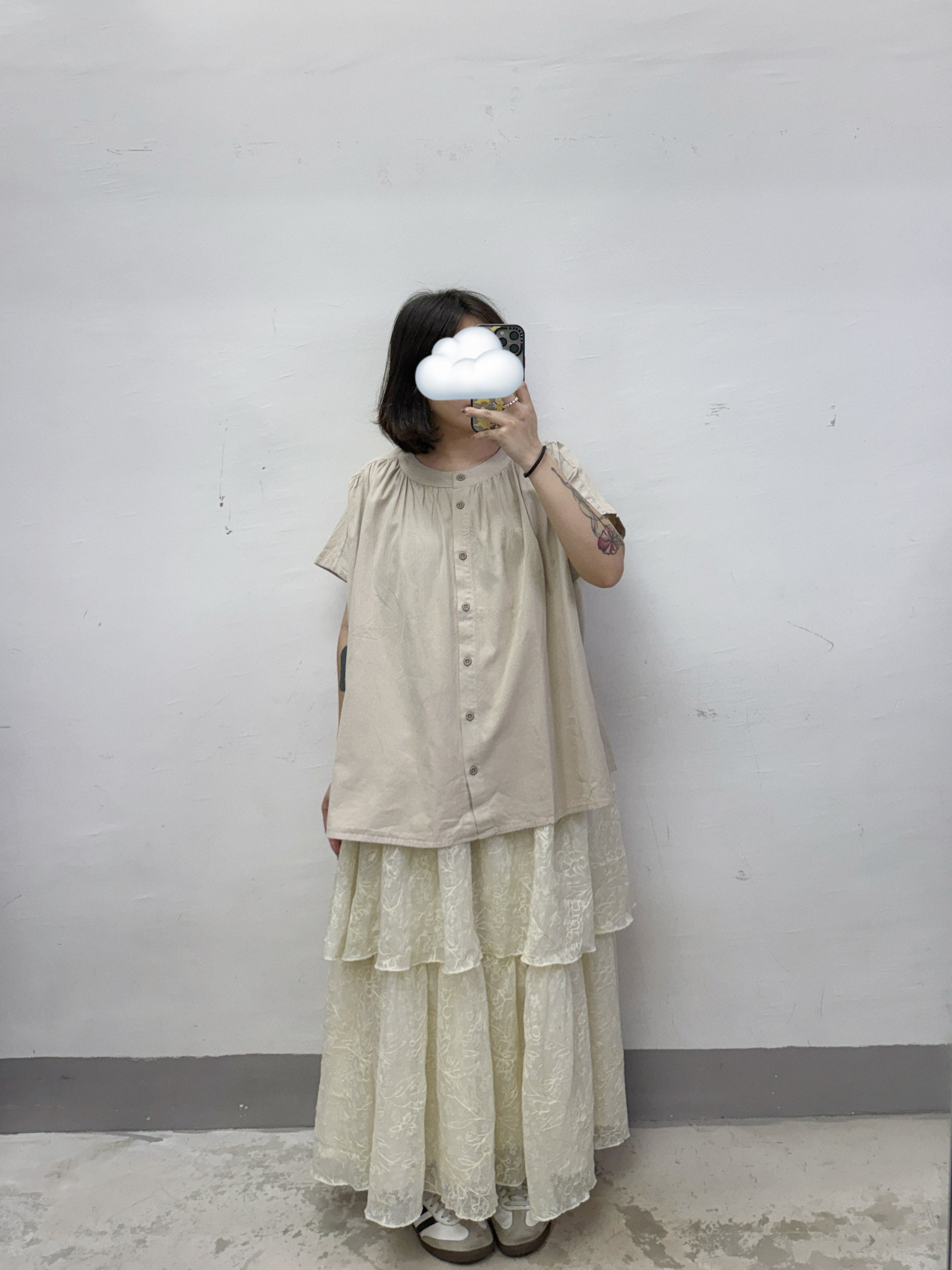 【新品優惠】圓領暗紋闊型上衣