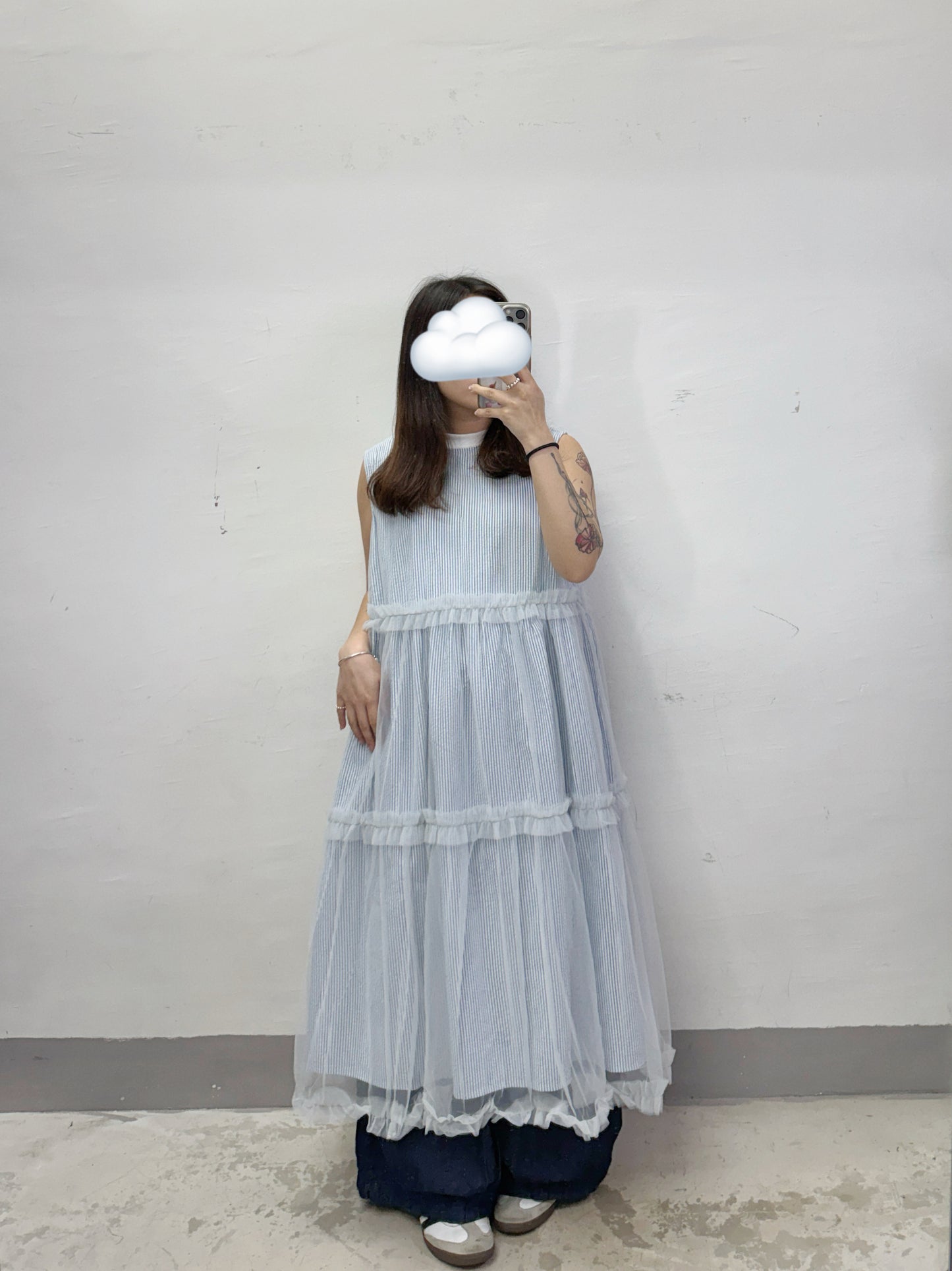【SALE】條紋拼紗ruffle邊ops丨藍